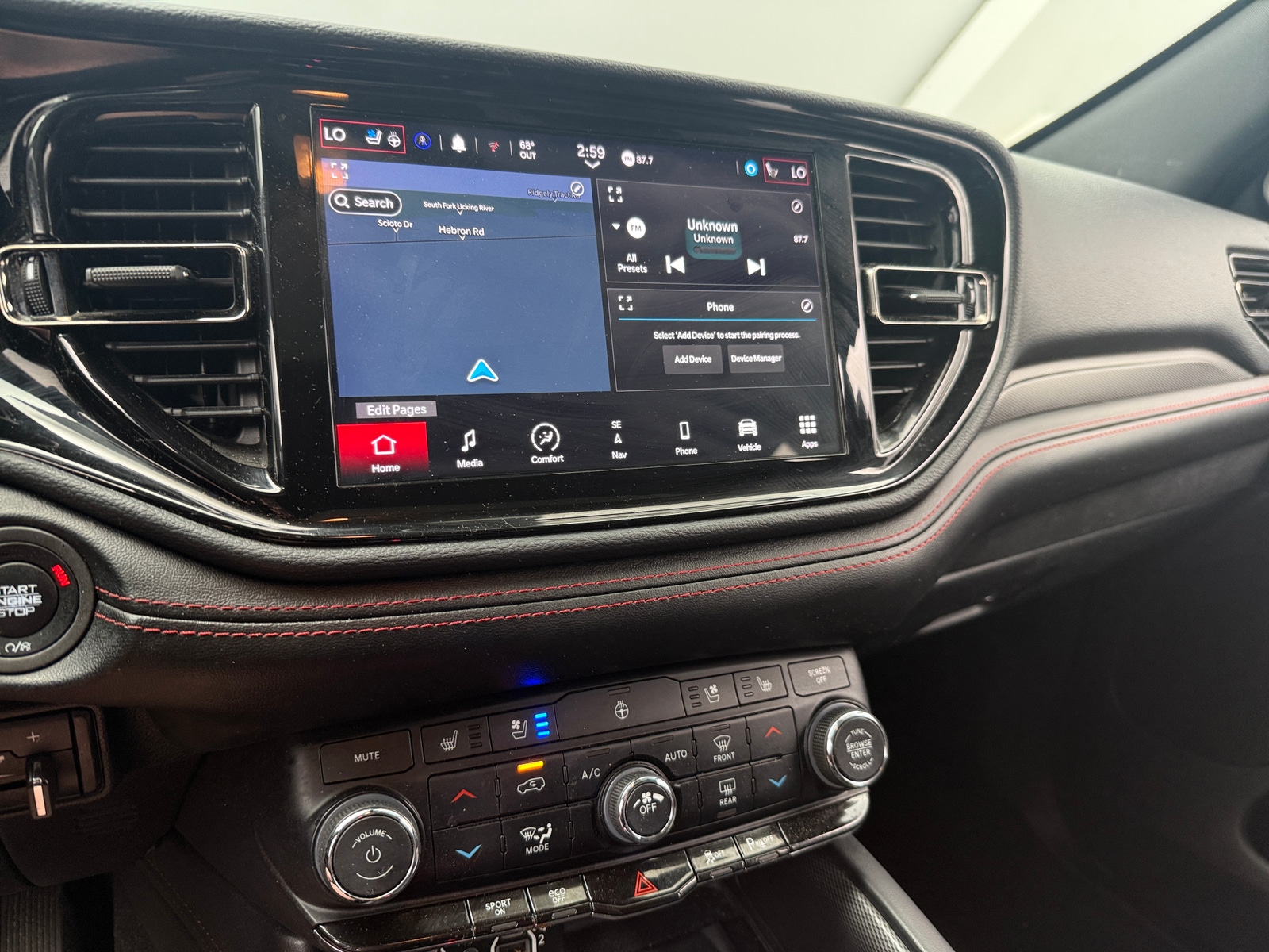 Thumbnail: 2023 Dodge Durango - 3