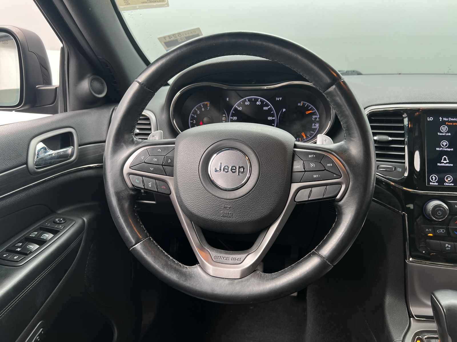 Thumbnail: 2021 Jeep Grand Cherokee - 4