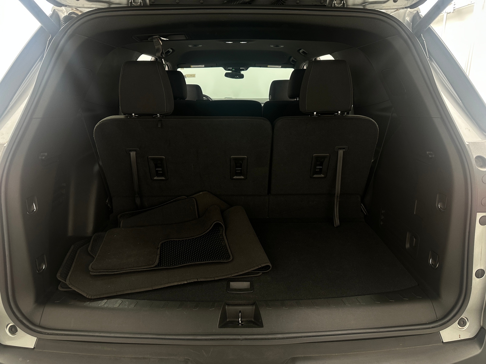 Thumbnail: 2023 Chevrolet Traverse - 7