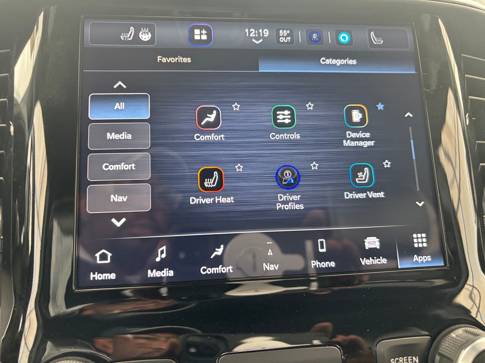 Thumbnail: 2024 RAM 1500 - 3