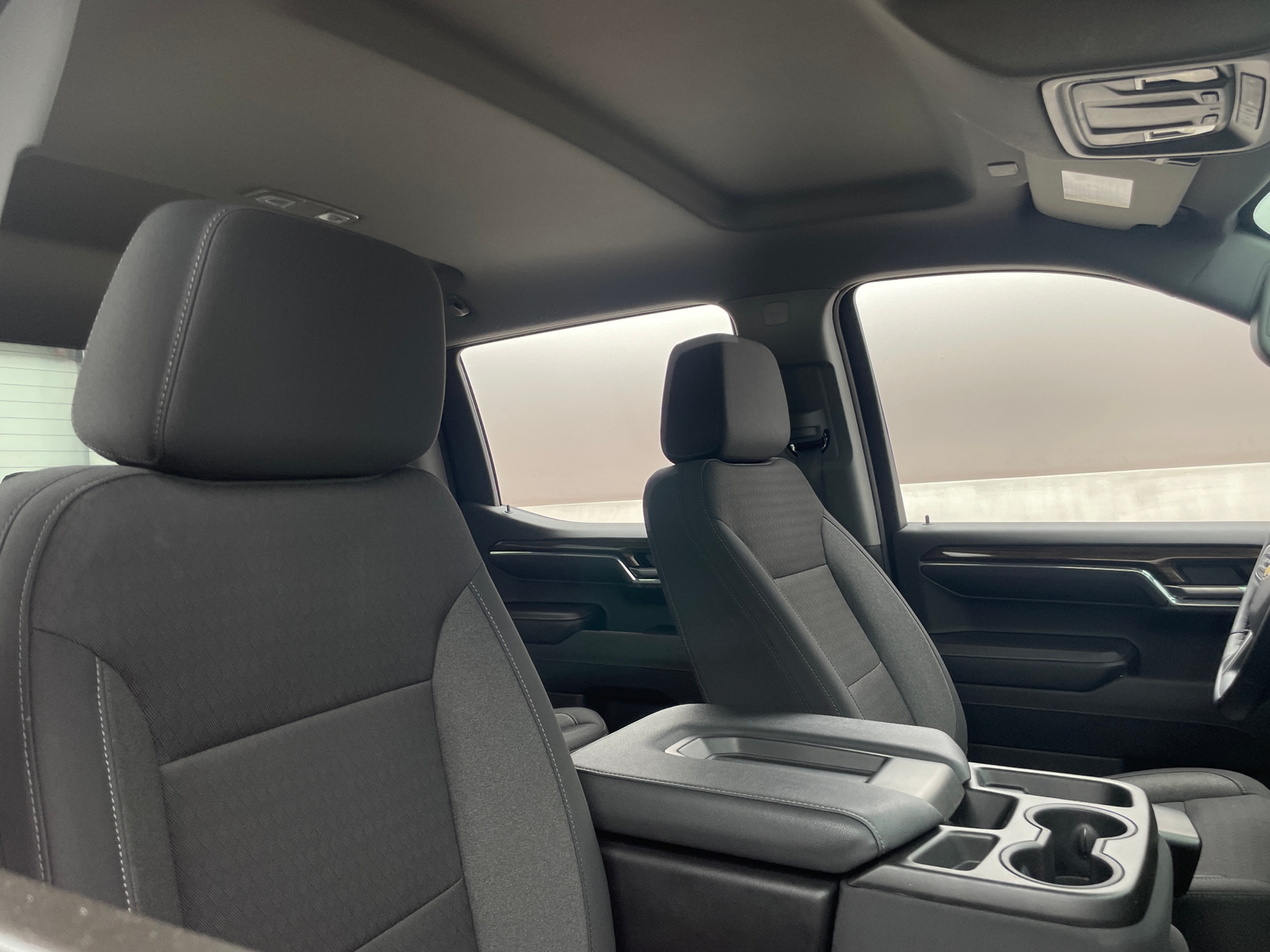 Thumbnail: 2024 Chevrolet Silverado 1500 - 2