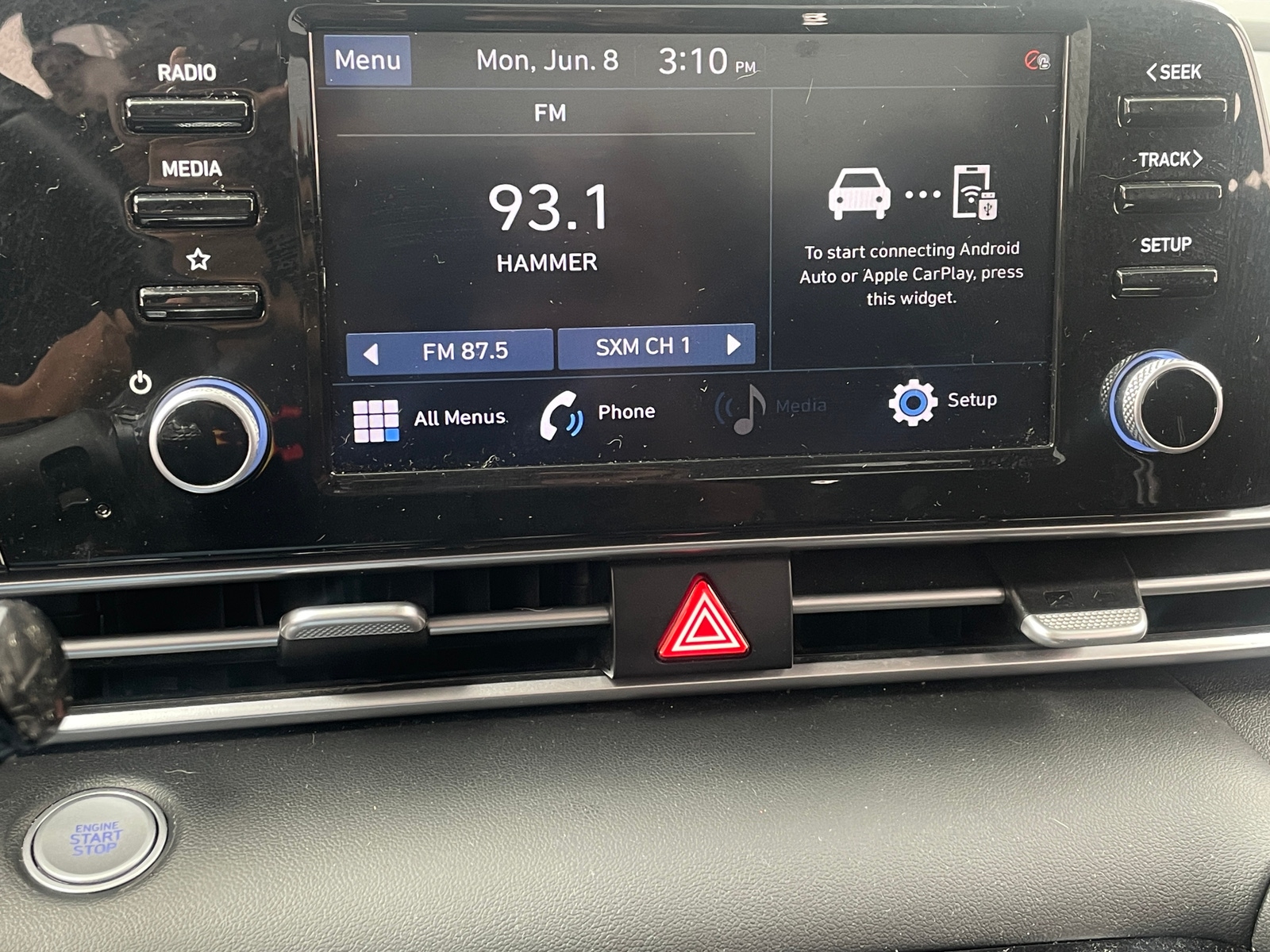 Thumbnail: 2022 Hyundai Elantra - 4