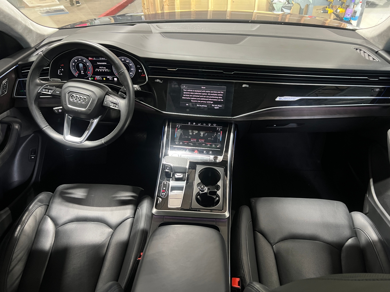 Thumbnail: 2020 Audi Q8 - 2
