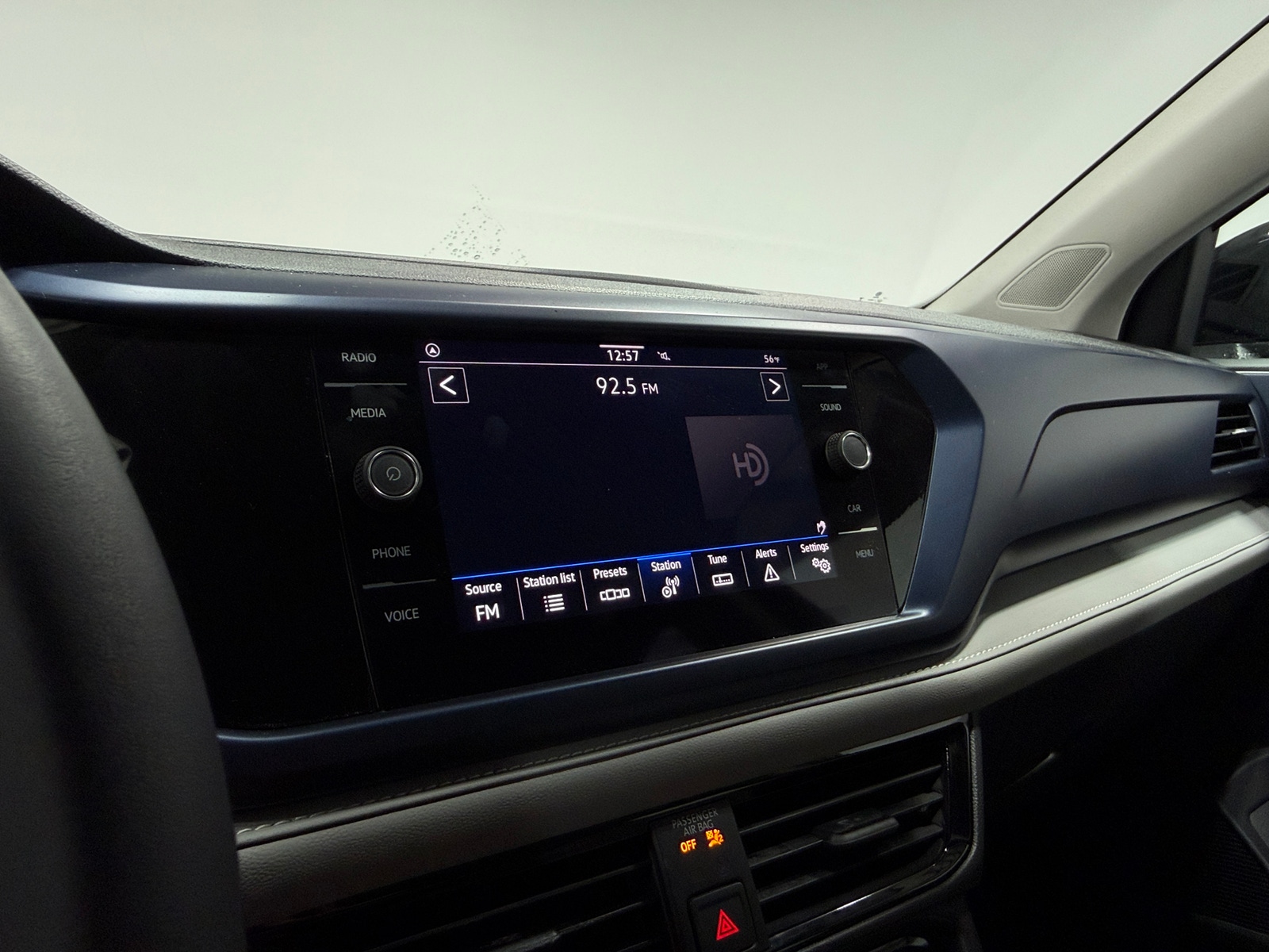 Thumbnail: 2024 Volkswagen Taos - 3