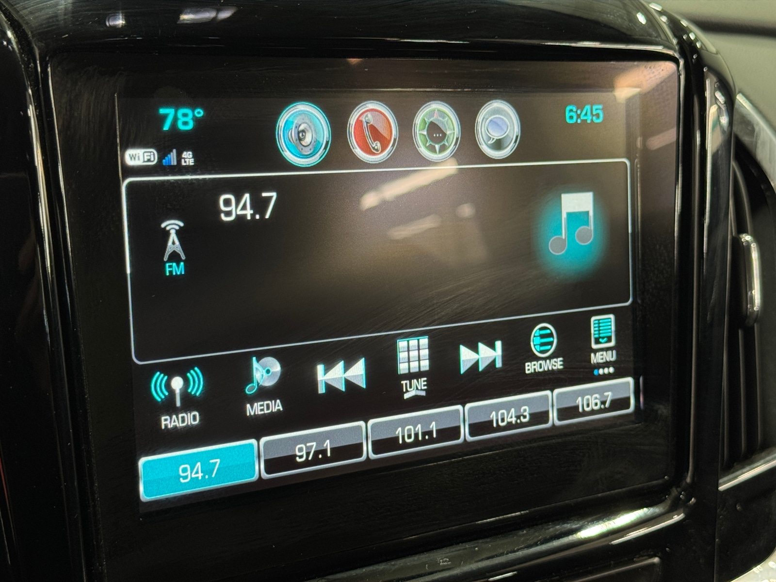 Thumbnail: 2019 Chevrolet Traverse - 4