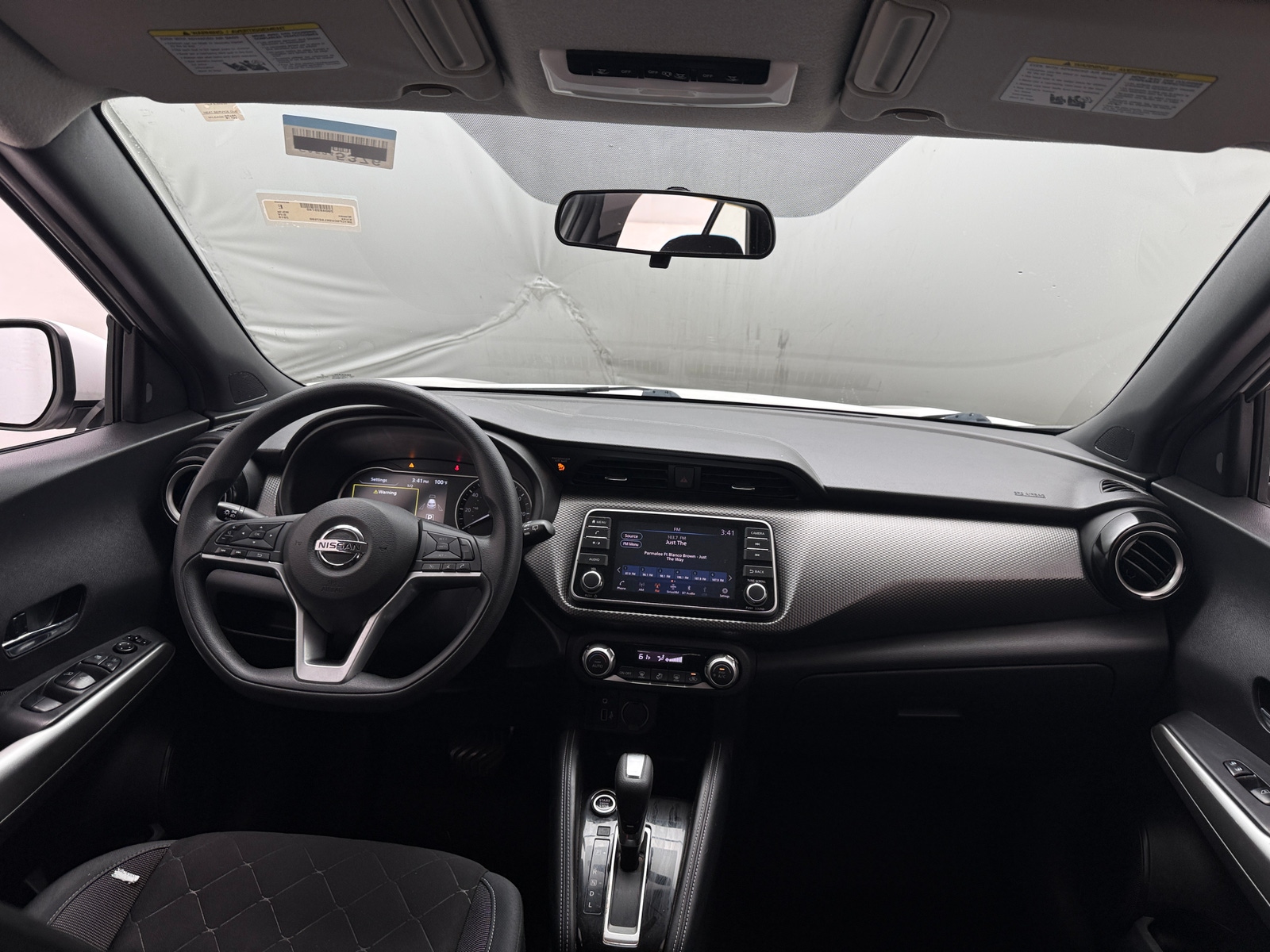 Thumbnail: 2019 Nissan Kicks - 3