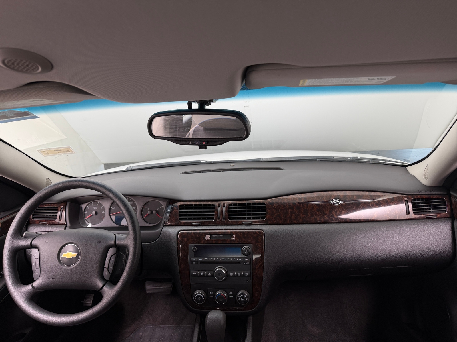 Thumbnail: 2016 Chevrolet Impala - 3