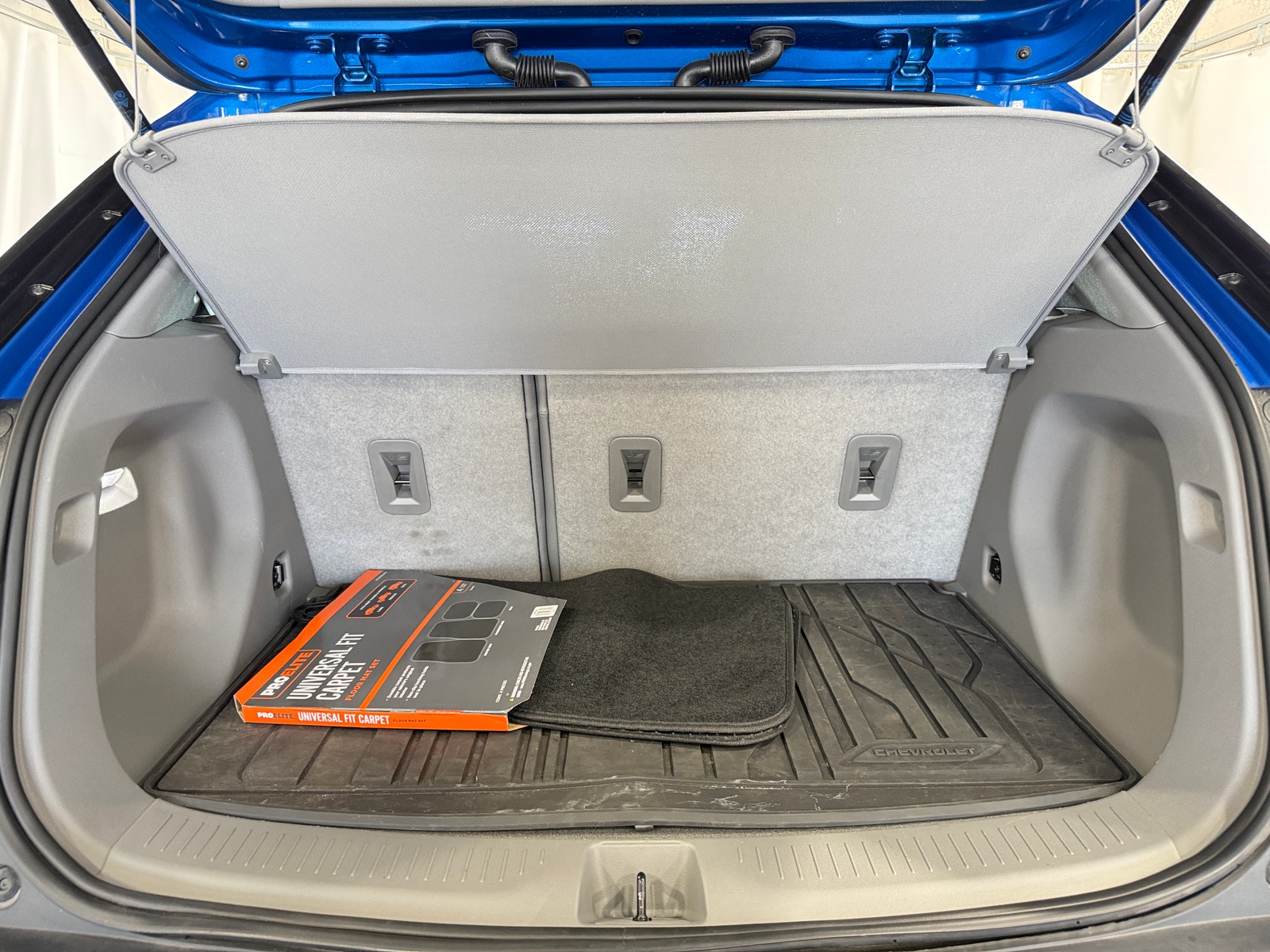 Thumbnail: 2023 Chevrolet Bolt EUV - 6