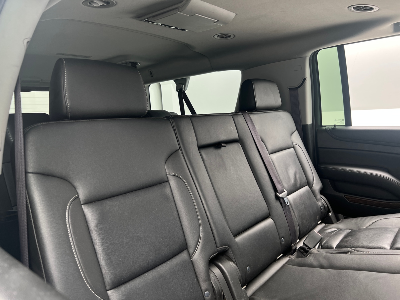 Thumbnail: 2016 Chevrolet Suburban - 5