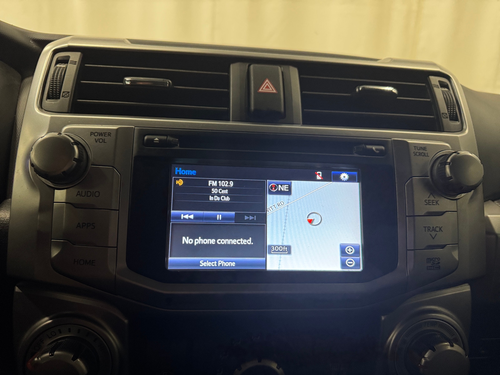 Thumbnail: 2018 Toyota 4Runner - 4