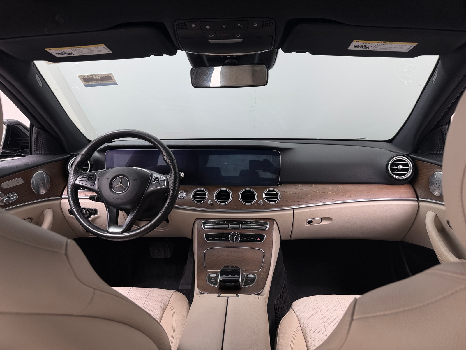 Thumbnail: 2018 Mercedes-Benz E-Class - 2