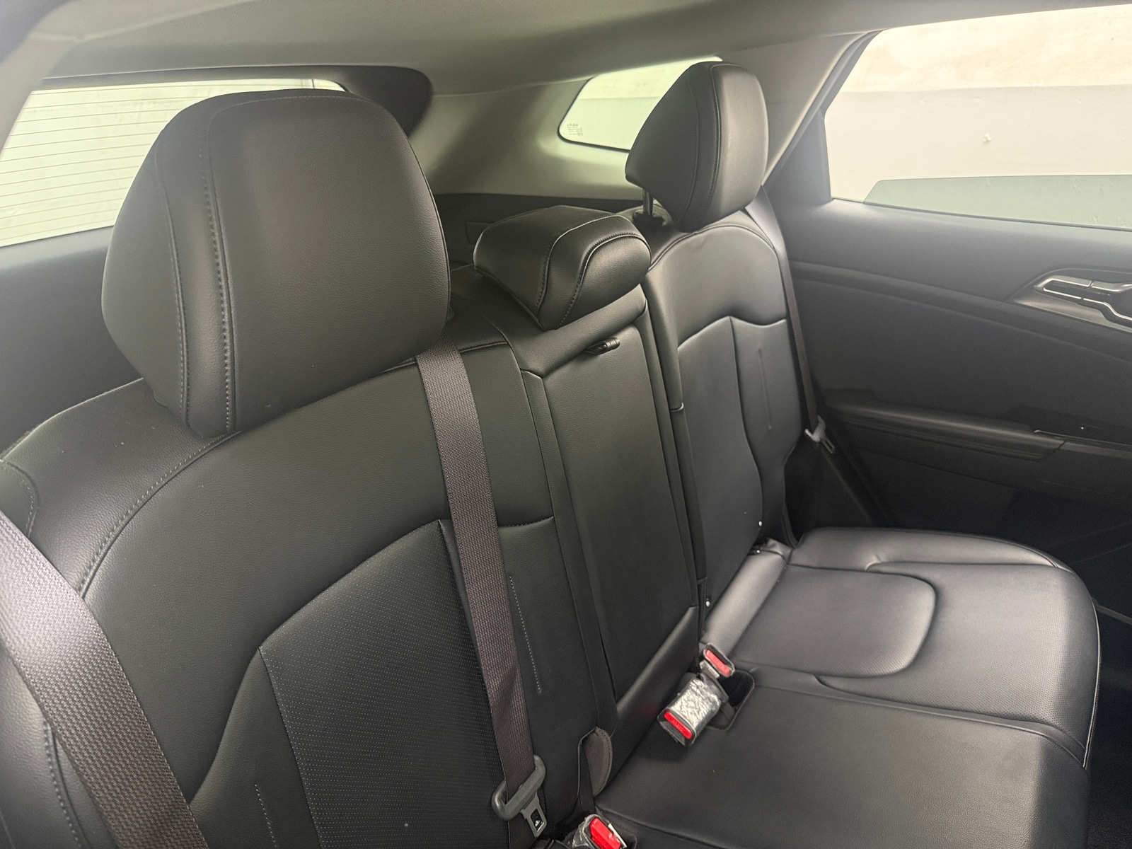 Thumbnail: 2023 Kia Sportage - 5