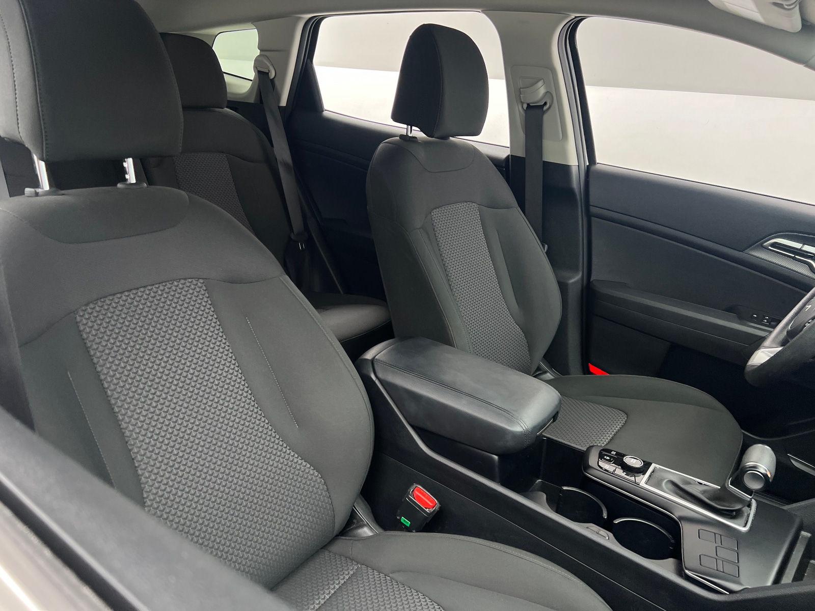 Thumbnail: 2025 Kia Sportage - 2