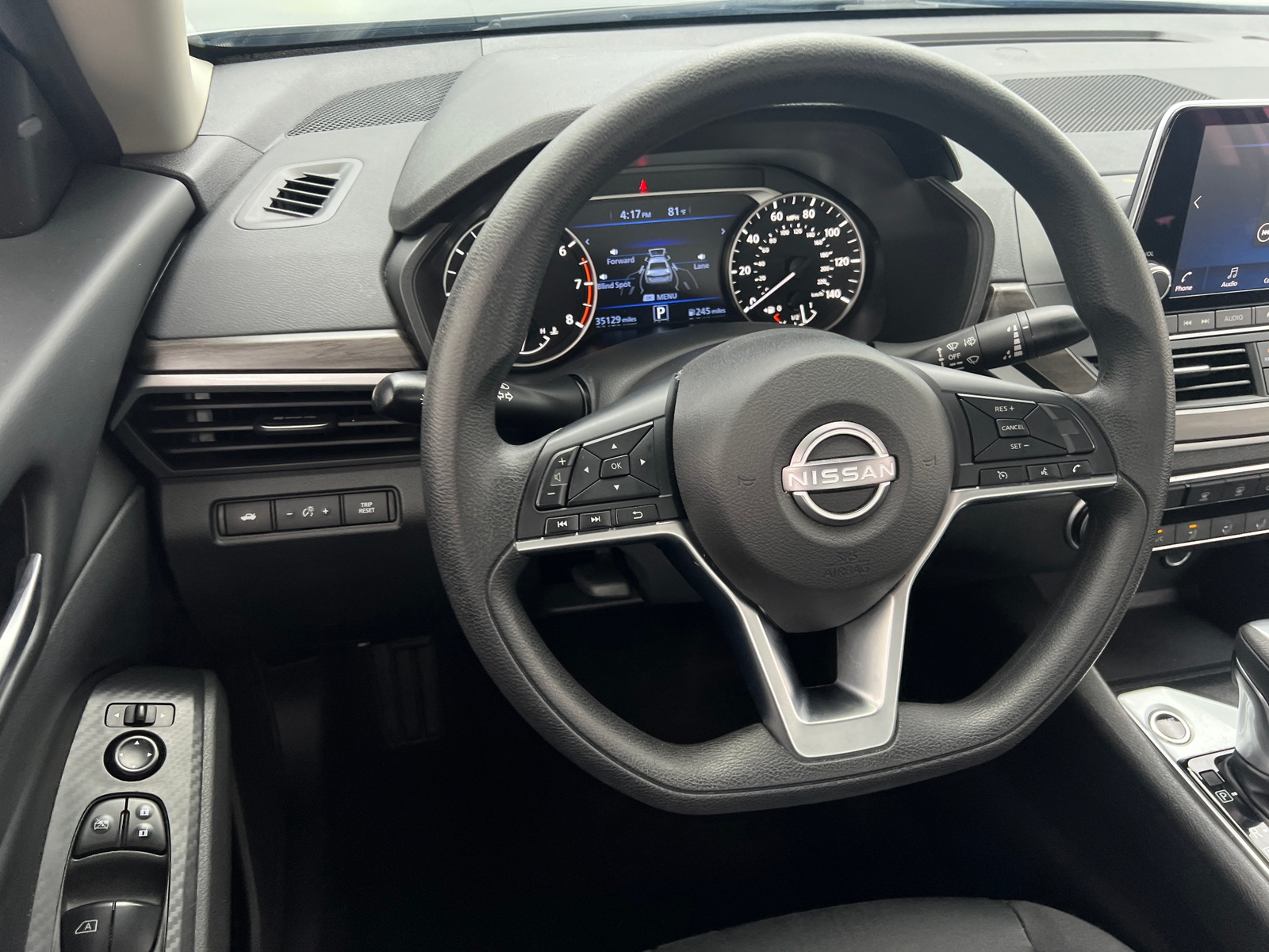 Thumbnail: 2025 Nissan Altima - 5