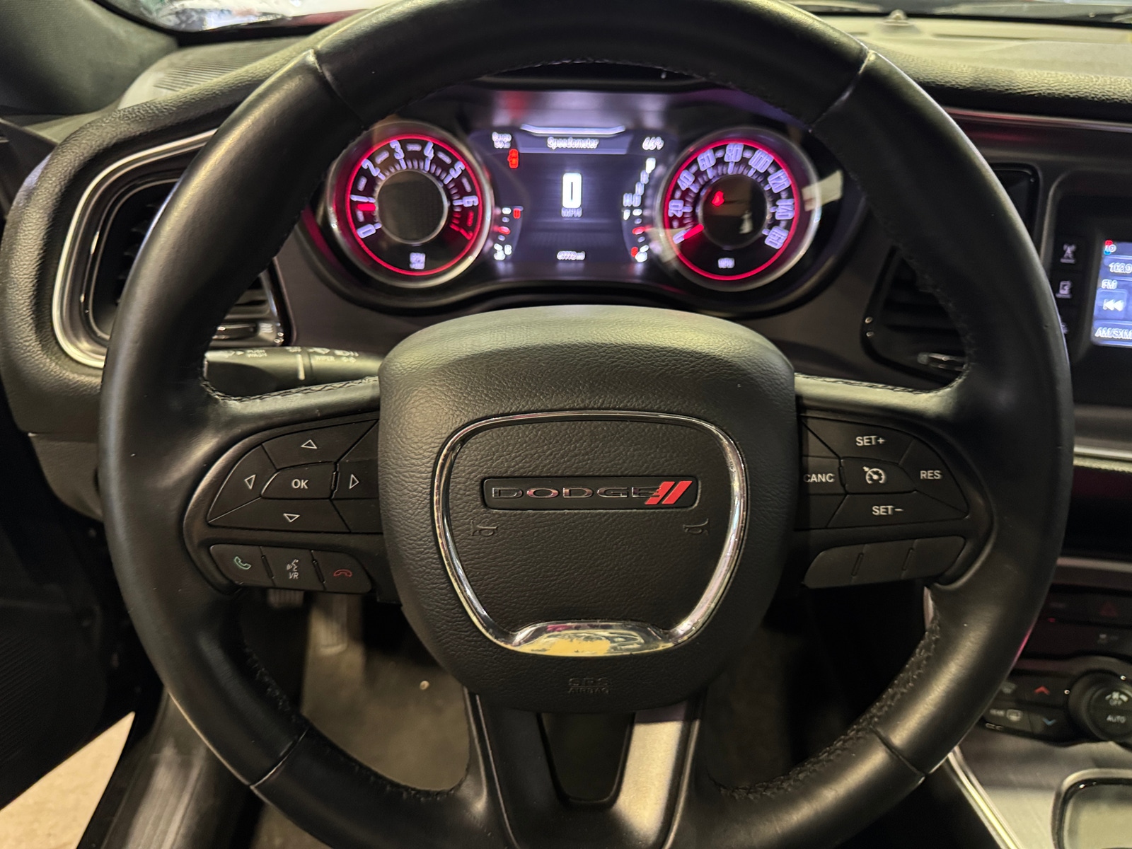 Thumbnail: 2015 Dodge Challenger - 4