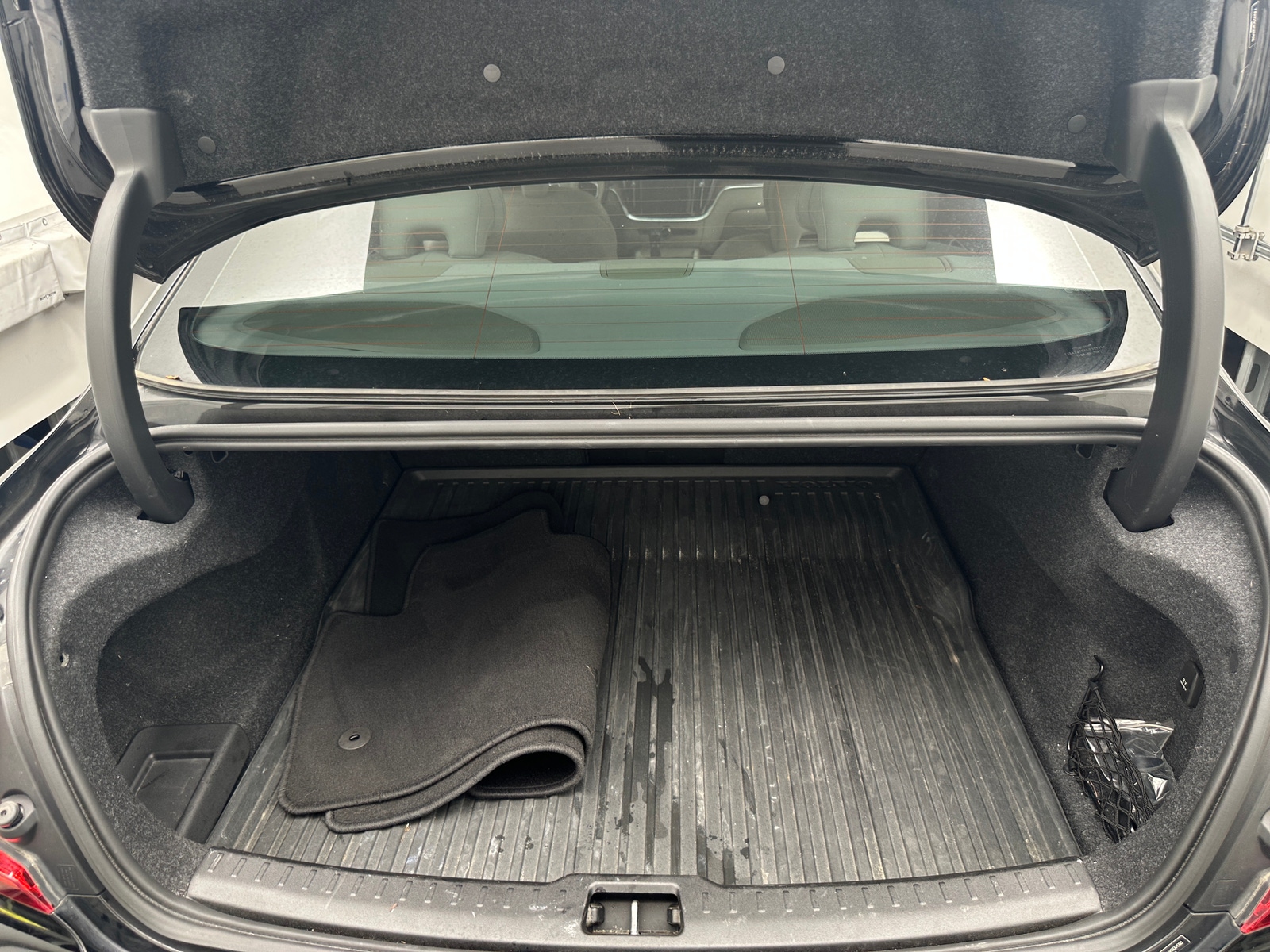 Thumbnail: 2019 Volvo S60 - 6