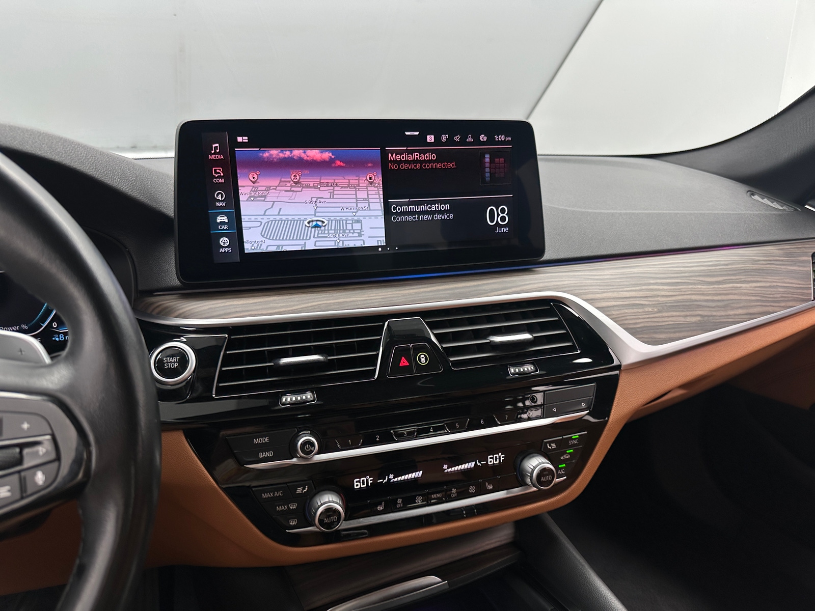 Thumbnail: 2021 BMW 5 Series - 3