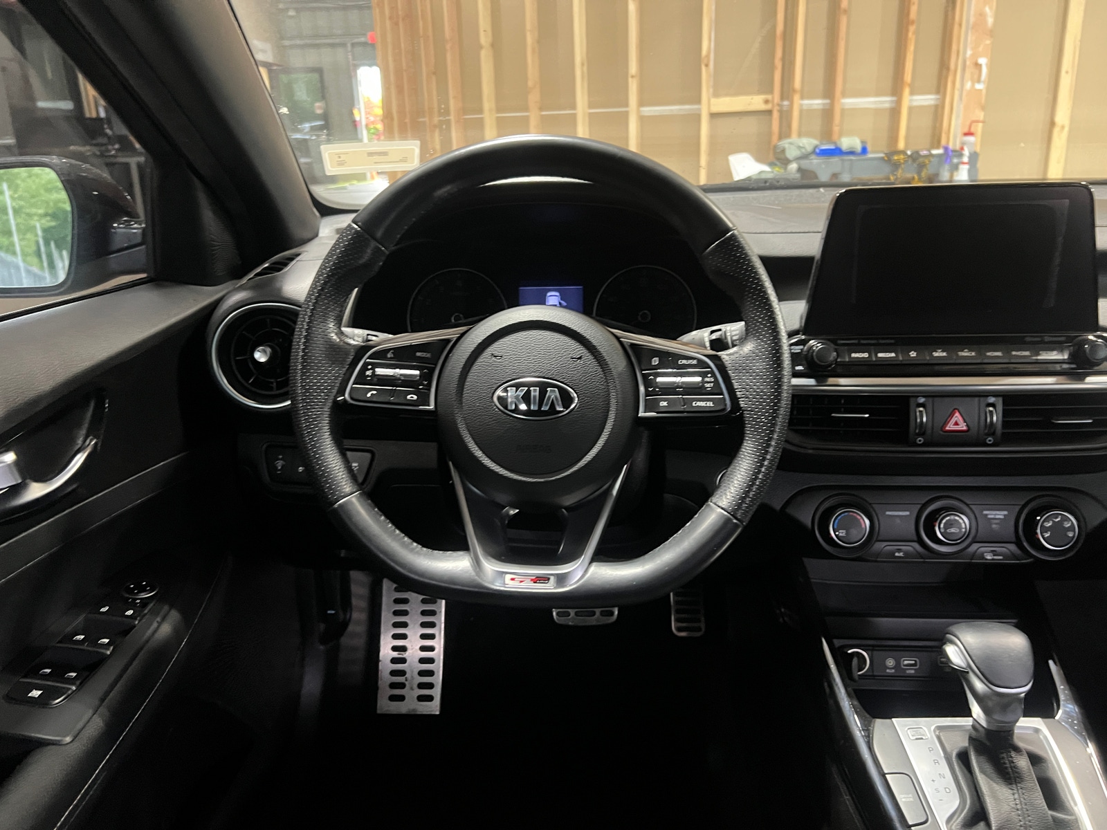 Thumbnail: 2020 Kia Forte - 5