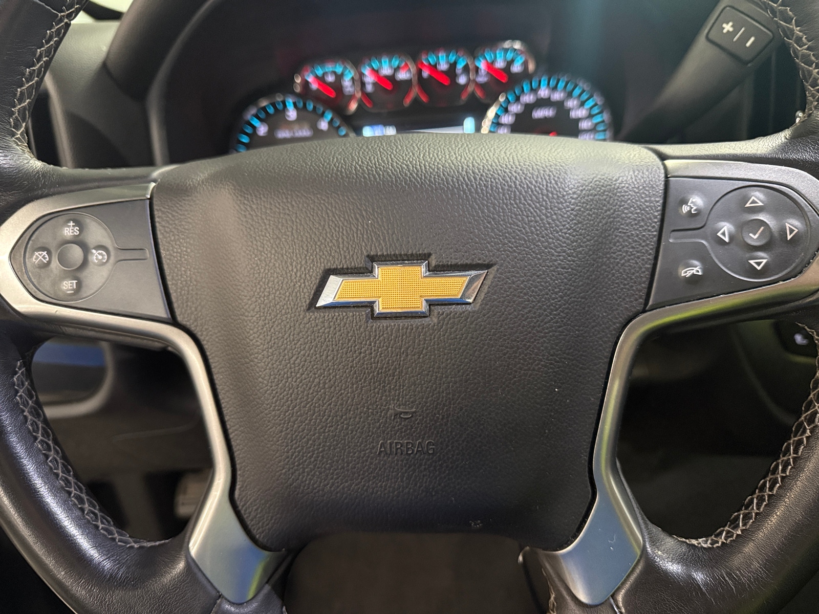 Thumbnail: 2019 Chevrolet Silverado 1500 - 5