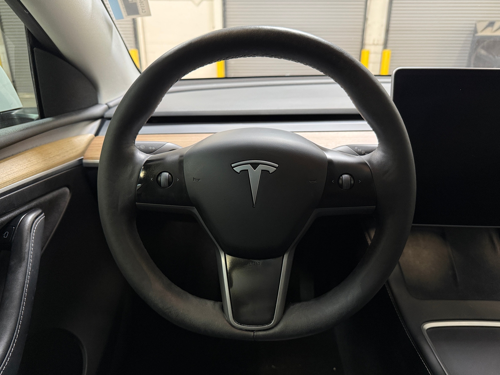 Thumbnail: 2023 Tesla Model Y - 4