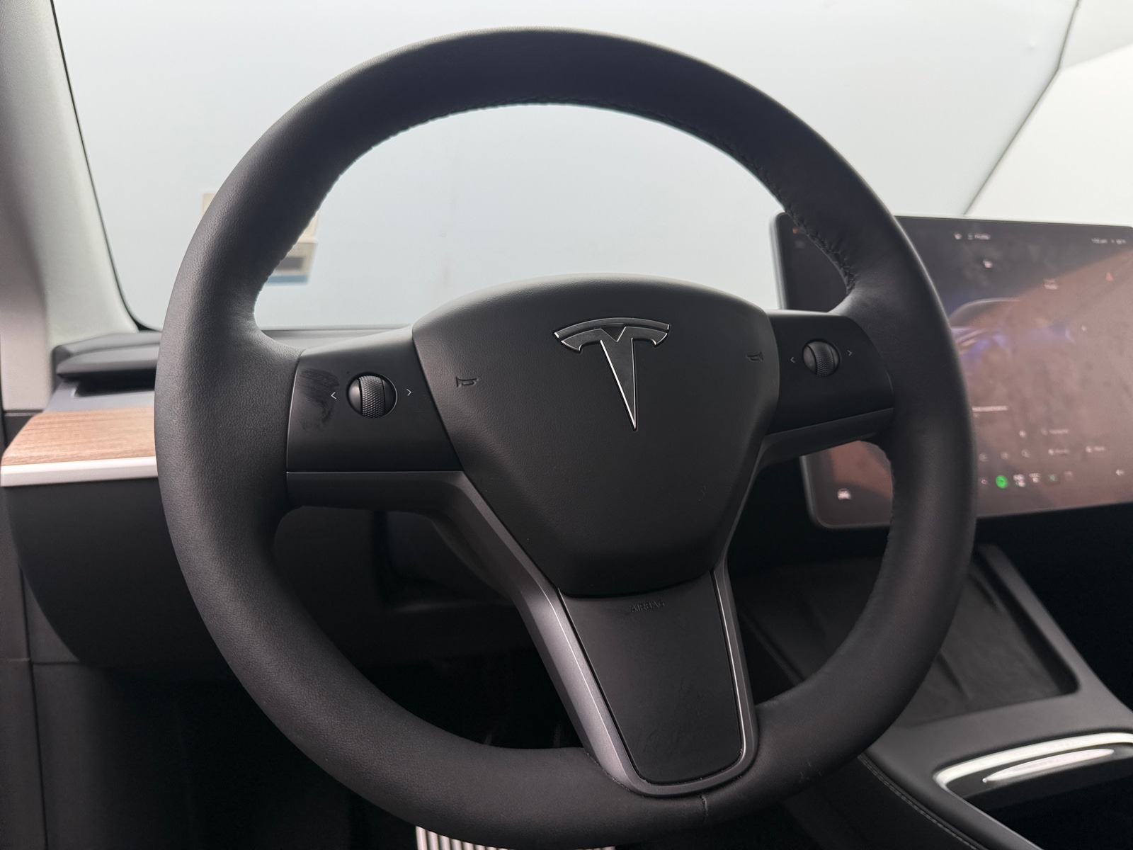 Thumbnail: 2023 Tesla Model Y - 4