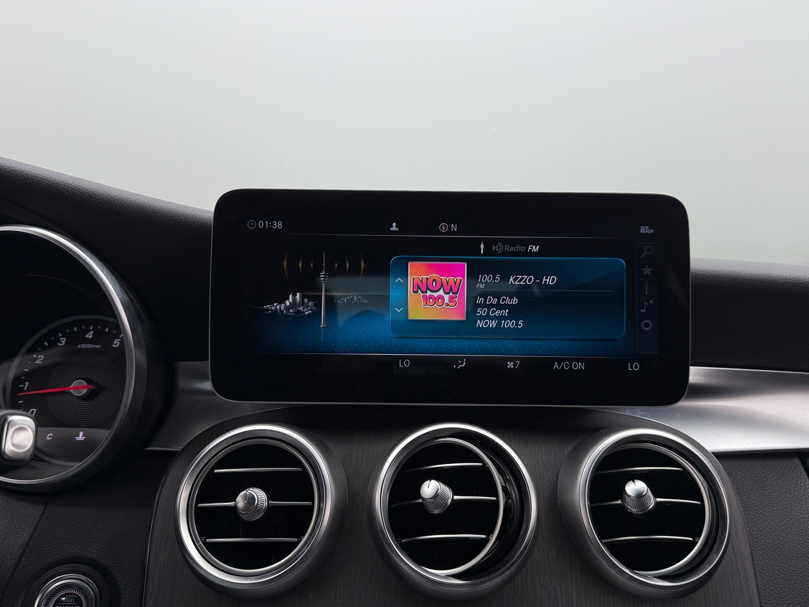 Thumbnail: 2019 Mercedes-Benz C-Class - 2