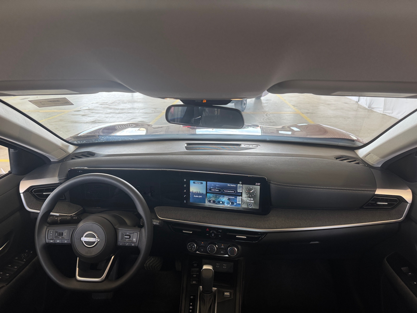Thumbnail: 2025 Nissan Kicks - 3