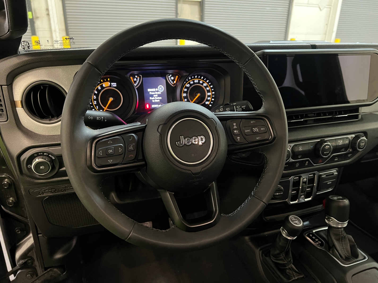 Thumbnail: 2025 Jeep Wrangler - 5