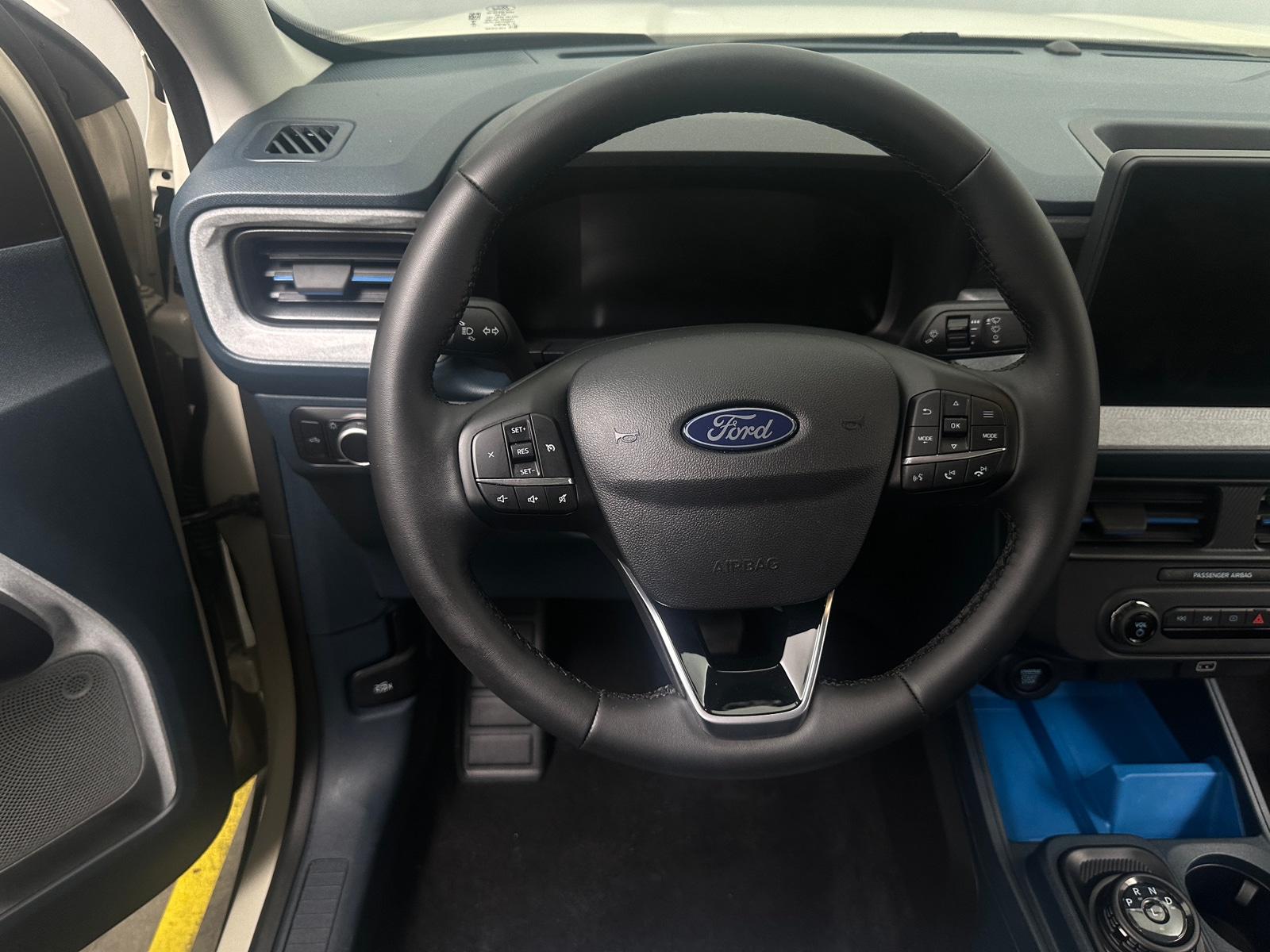 Thumbnail: 2025 Ford Maverick - 5
