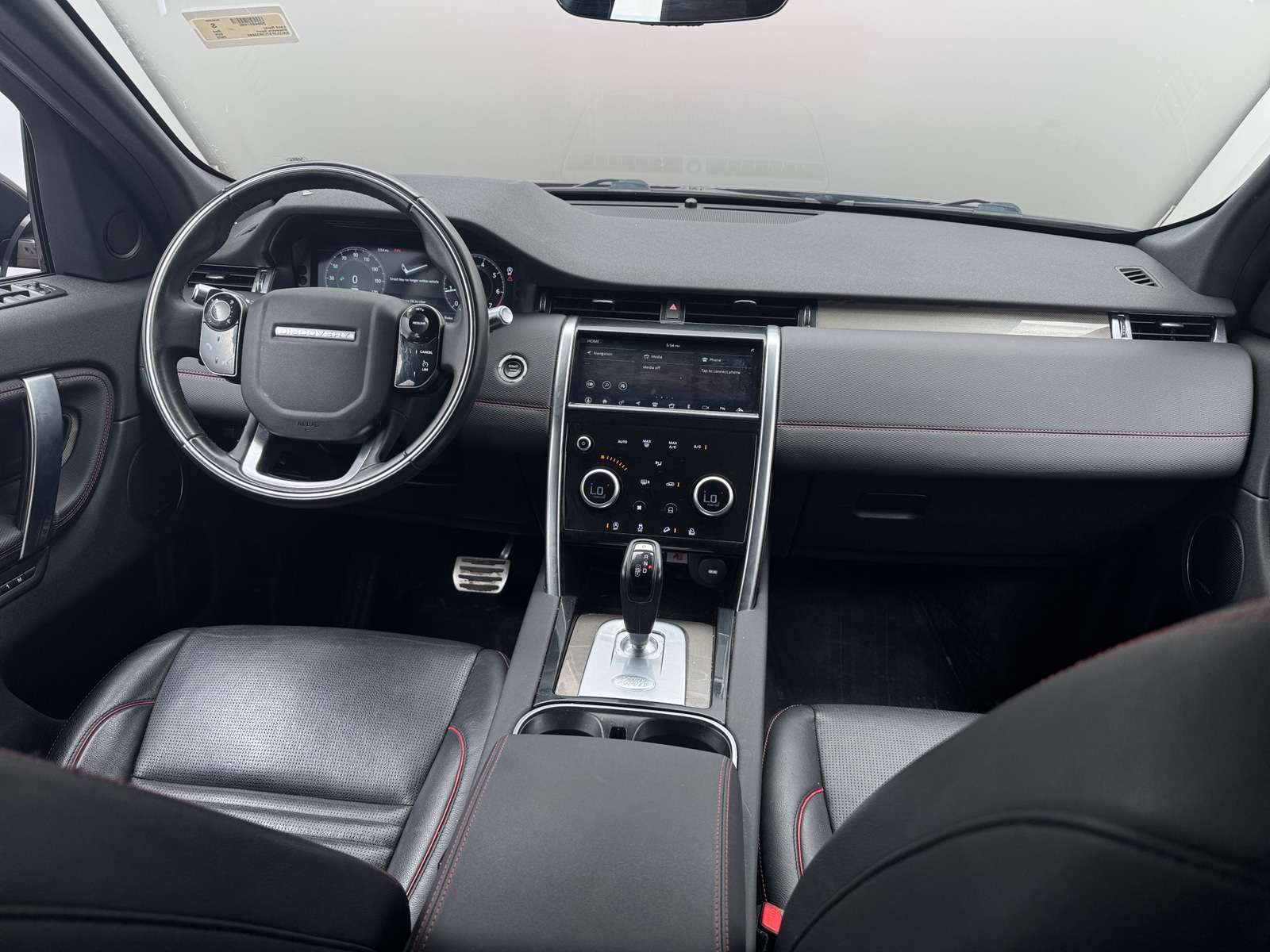 Thumbnail: 2020 Land Rover Discovery Sport - 2