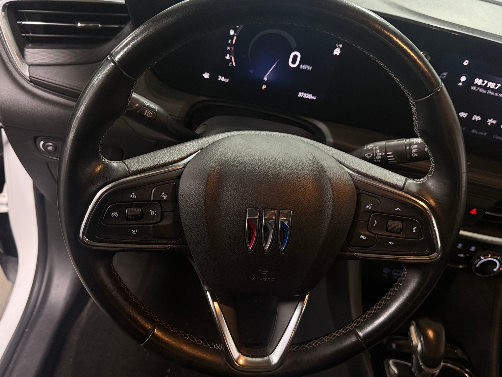 Thumbnail: 2024 Buick Encore GX - 5