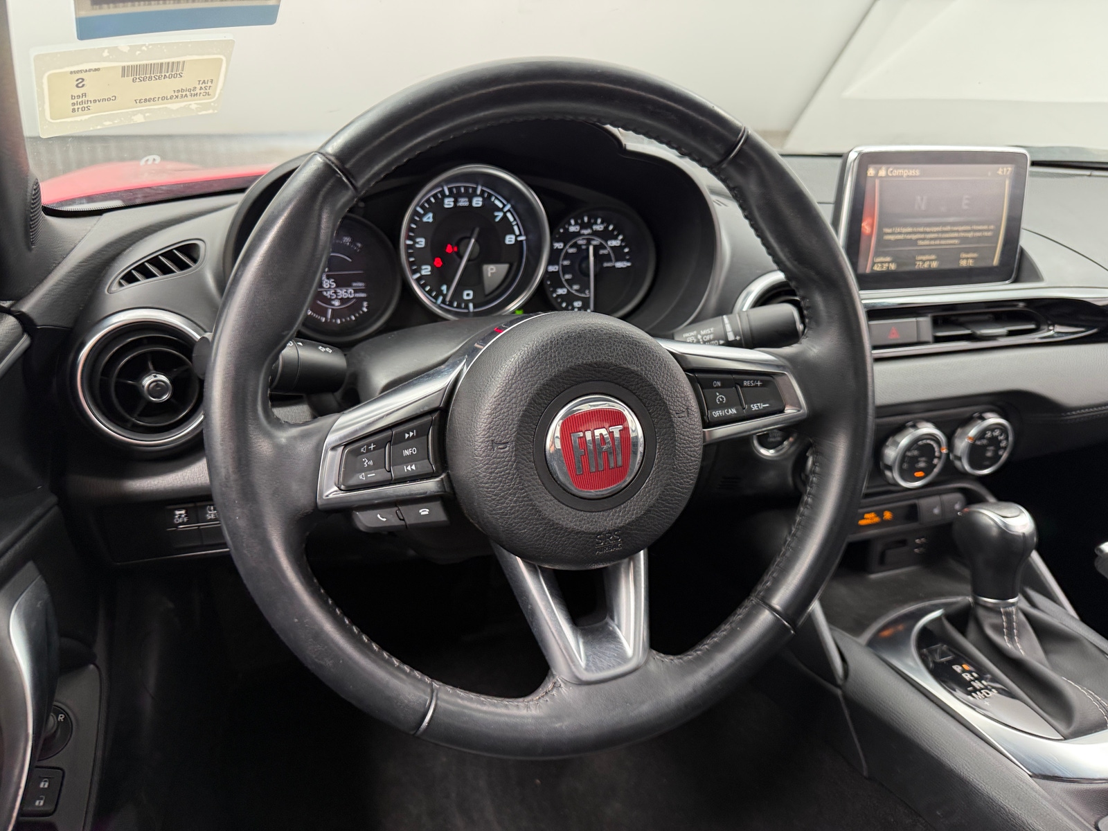 Thumbnail: 2018 Fiat 124 Spider - 3