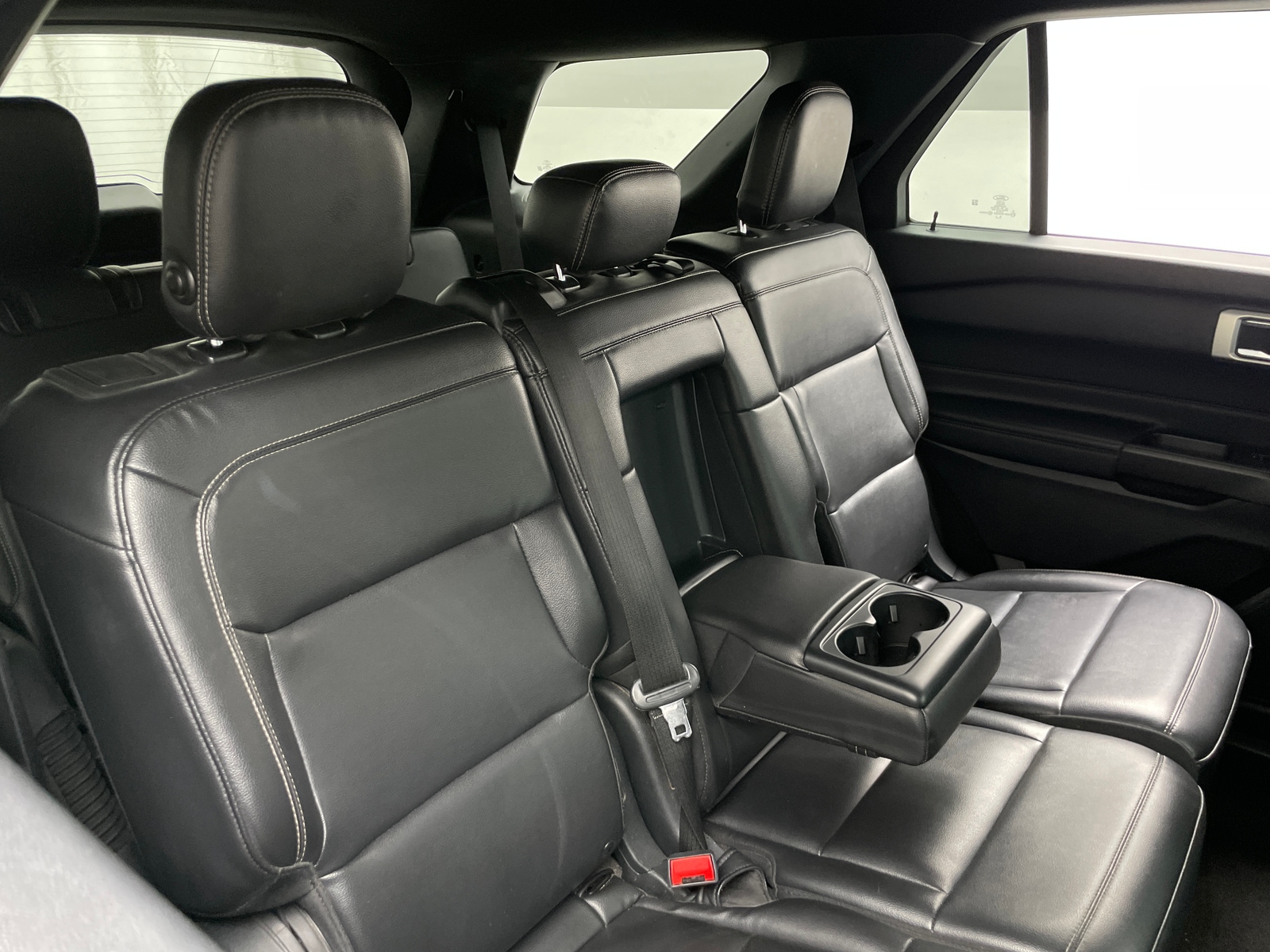Thumbnail: 2020 Ford Explorer - 6