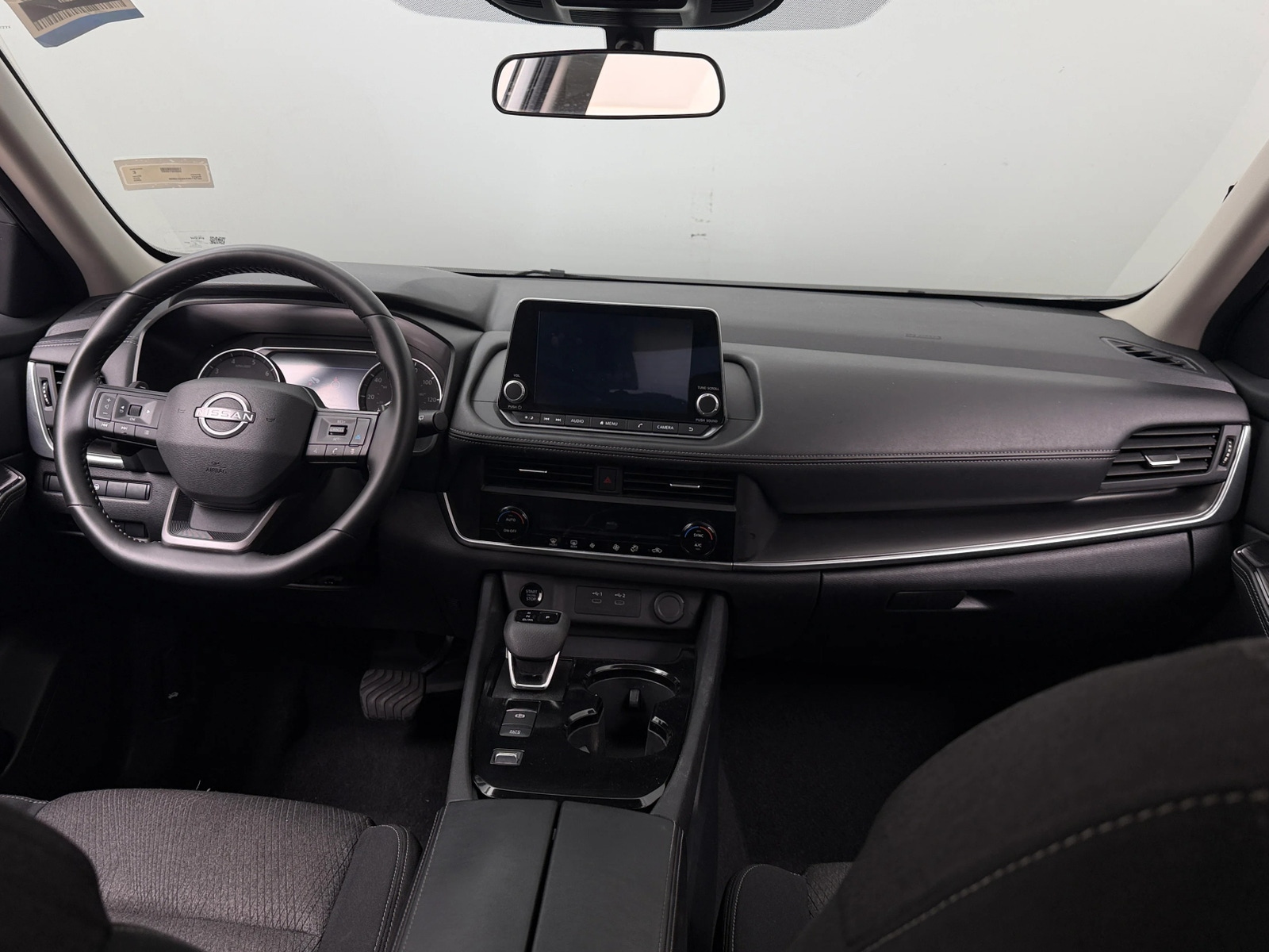 Thumbnail: 2025 Nissan Rogue - 3
