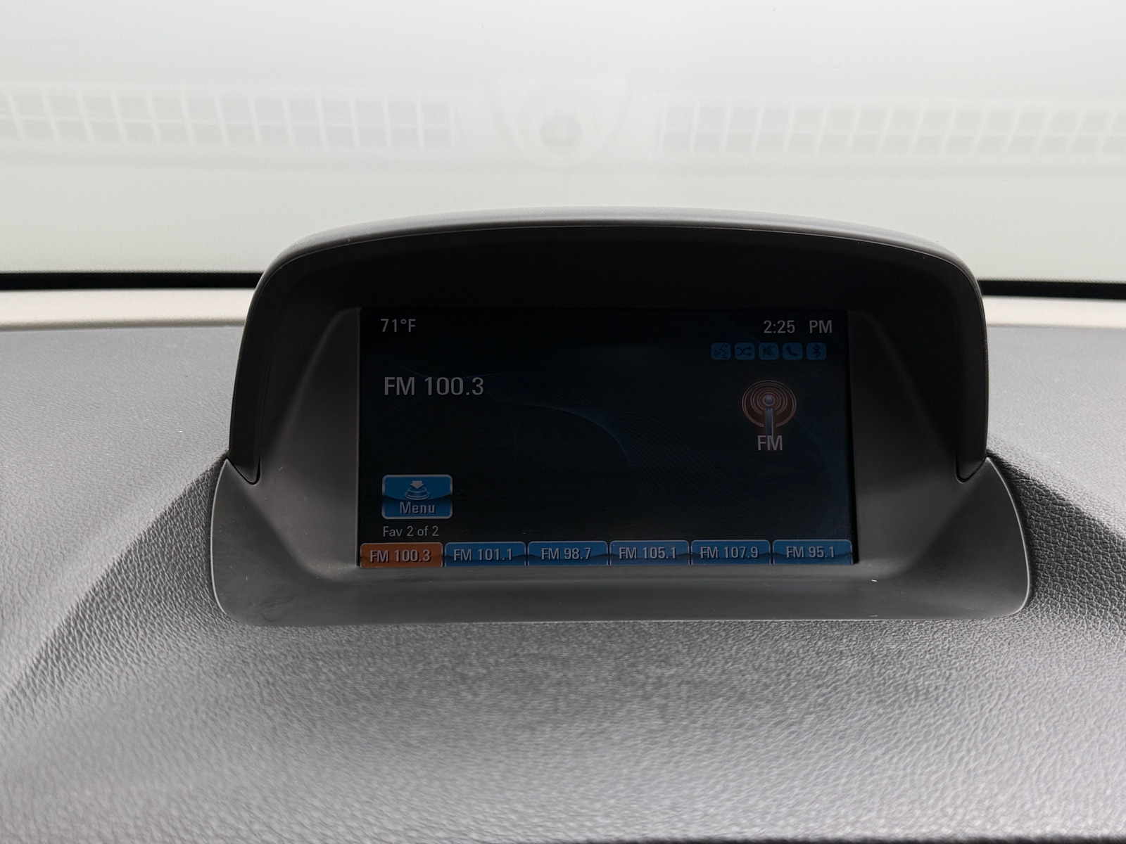 Thumbnail: 2015 Buick Encore - 3