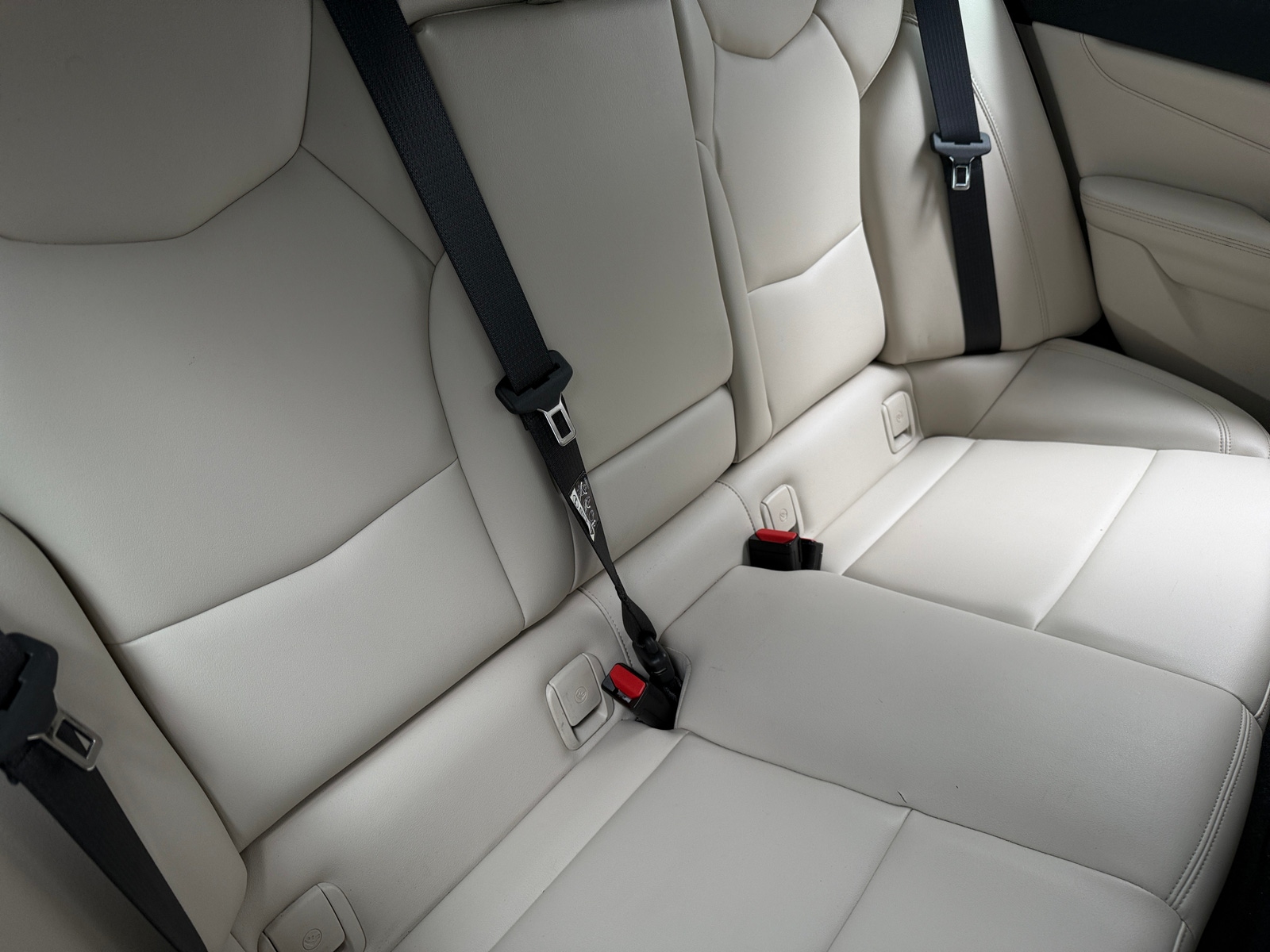 Thumbnail: 2023 Cadillac CT4 - 5