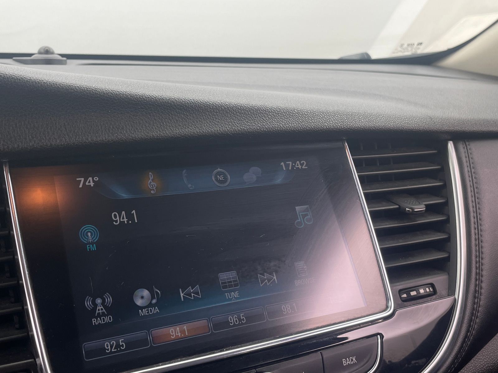 Thumbnail: 2018 Buick Encore - 3
