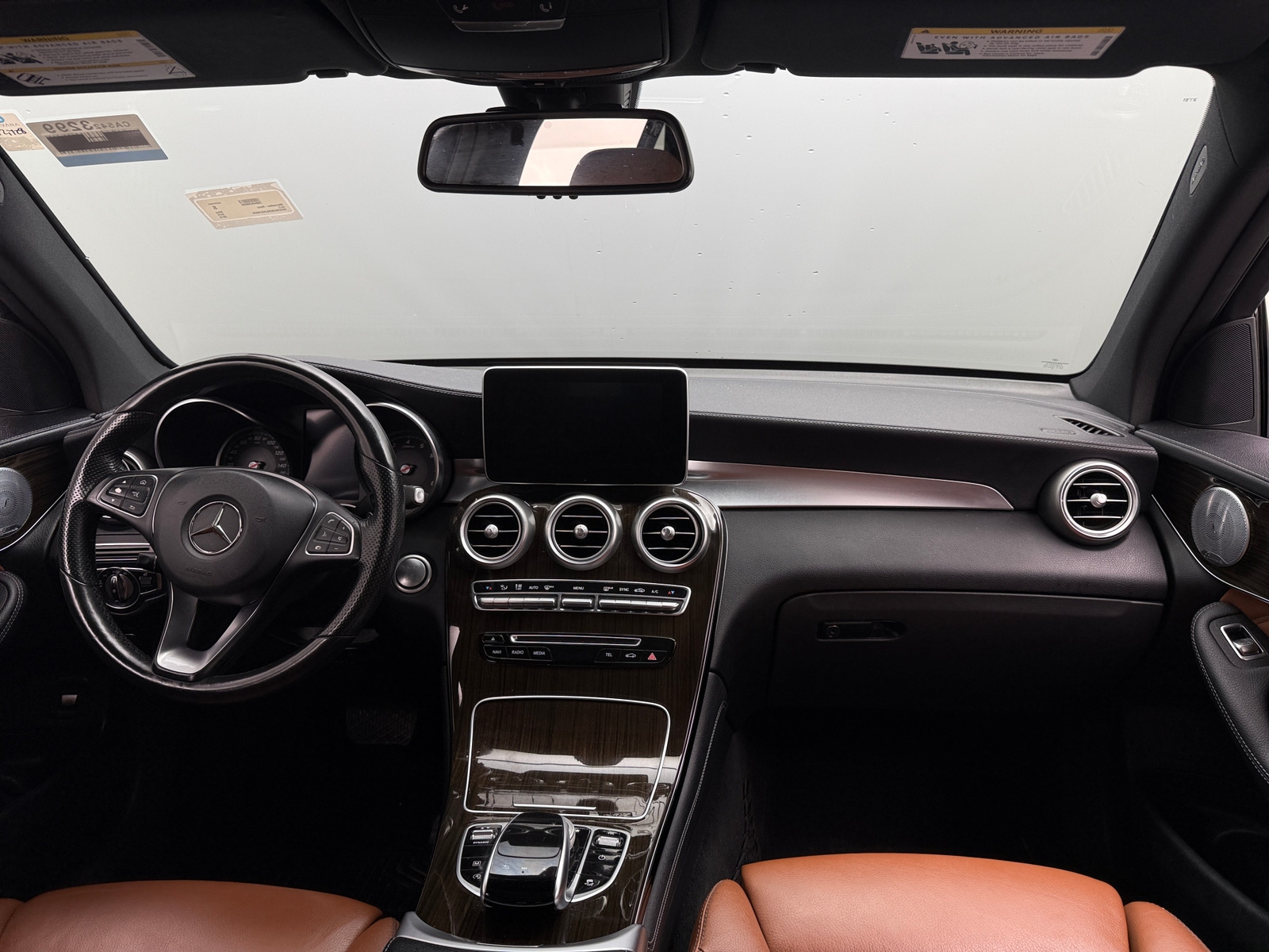 Thumbnail: 2018 Mercedes-Benz GLC - 2