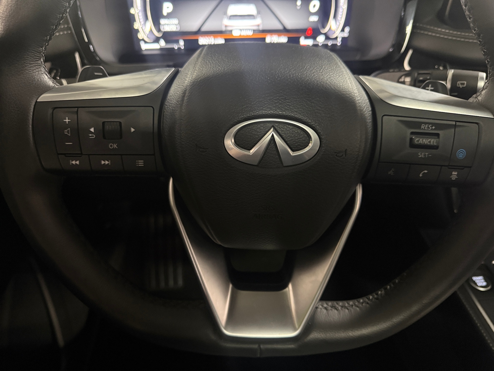 Thumbnail: 2023 INFINITI QX60 - 4