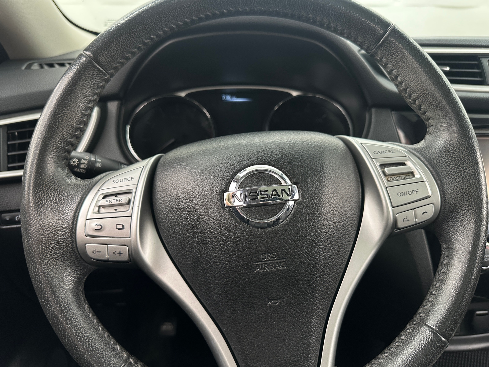 Thumbnail: 2016 Nissan Rogue - 5