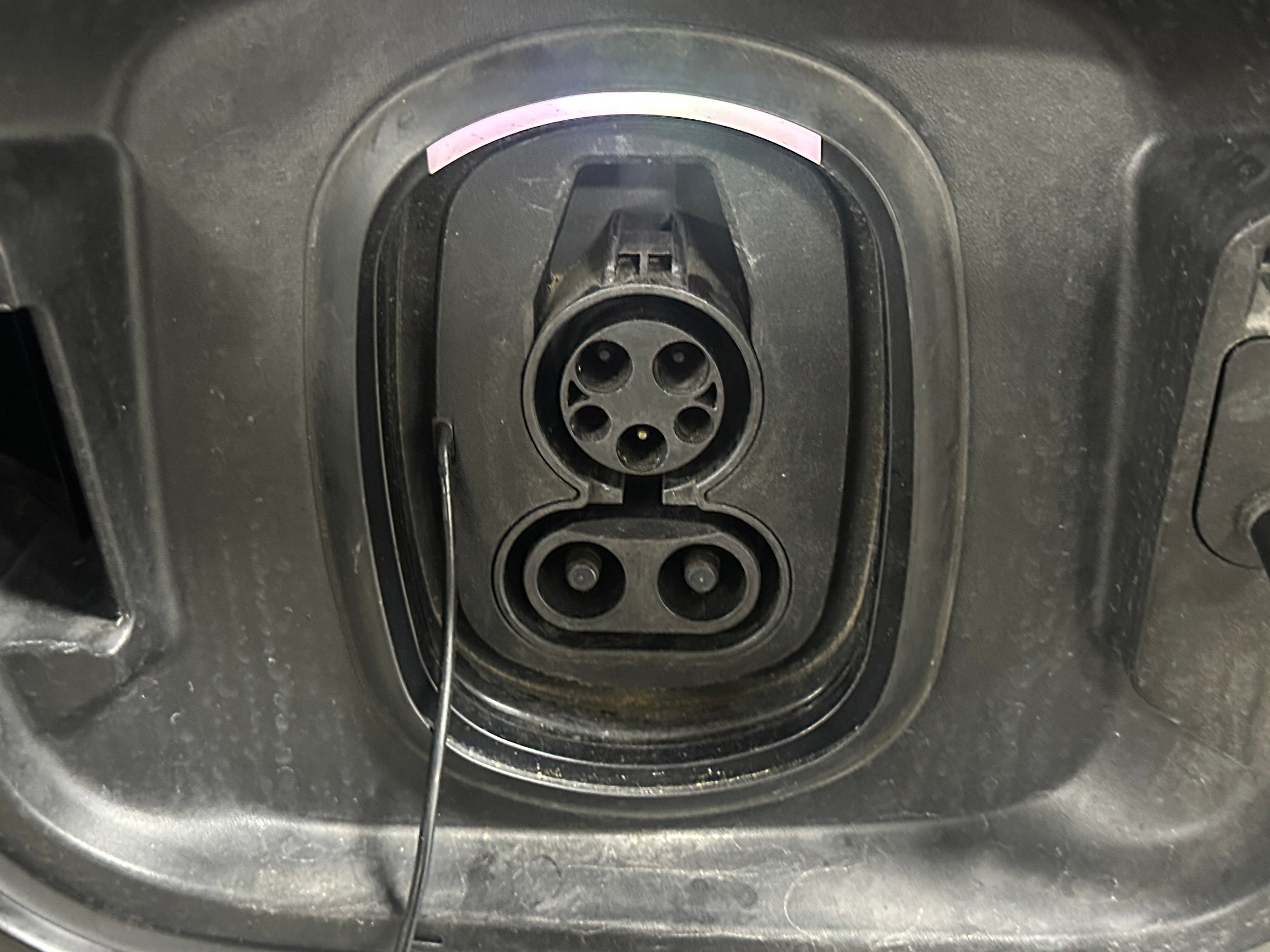 Used 2024 Chevrolet Silverado EV Work Truck with VIN 1GC10UED0RU205136 for sale in Oak Creek, WI