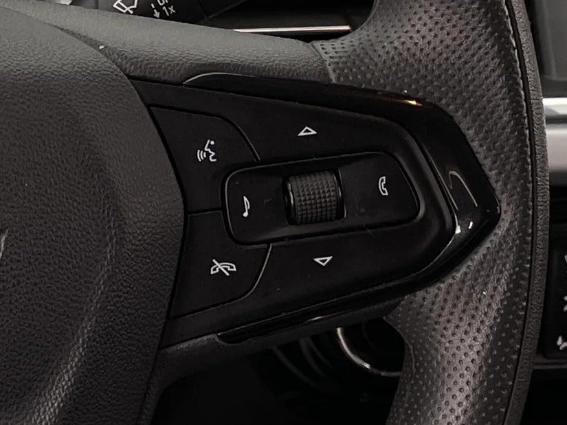 2025 Chevrolet Trax LT - Photo 15