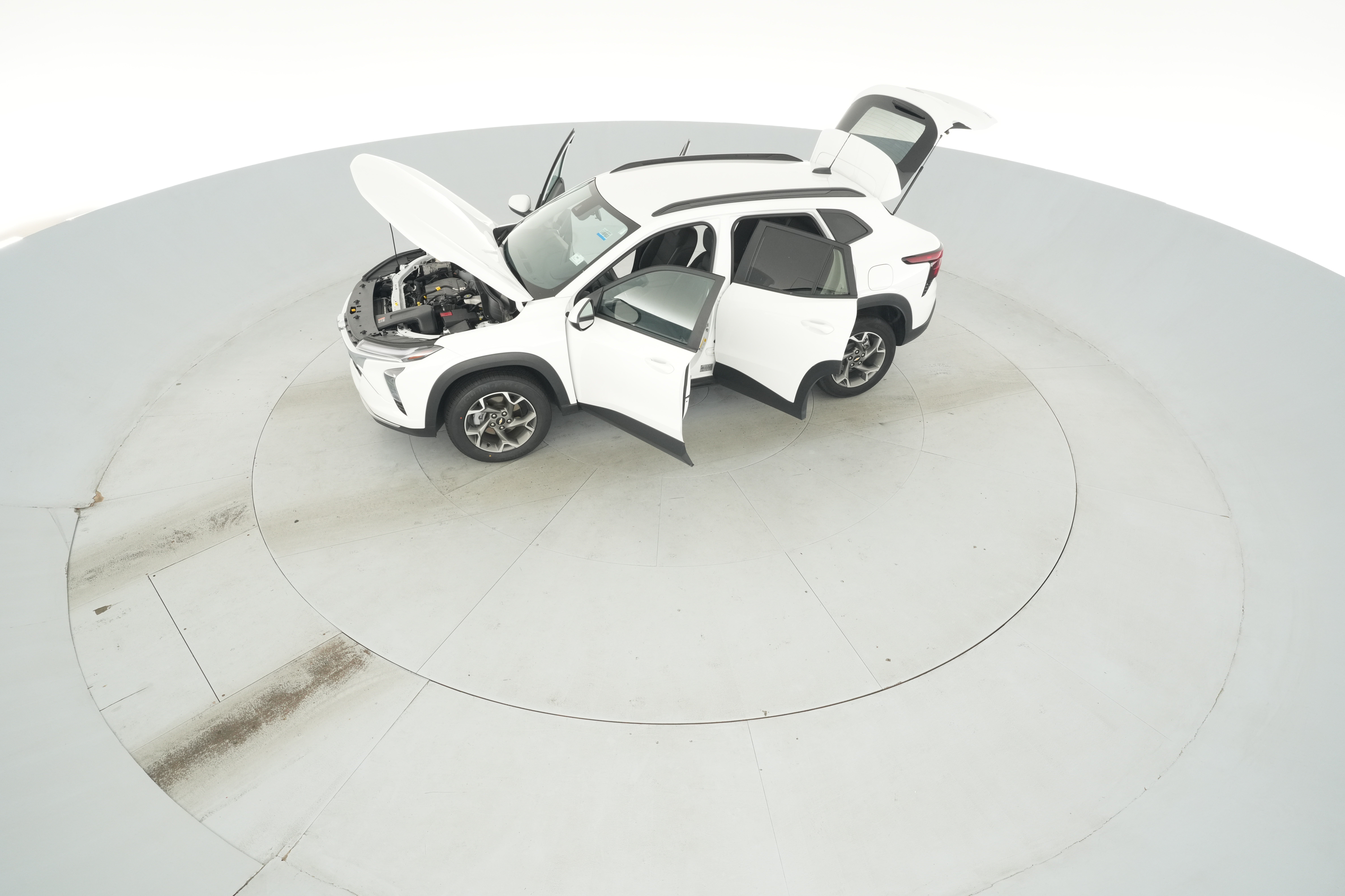 2025 Chevrolet Trax LT - Photo 41