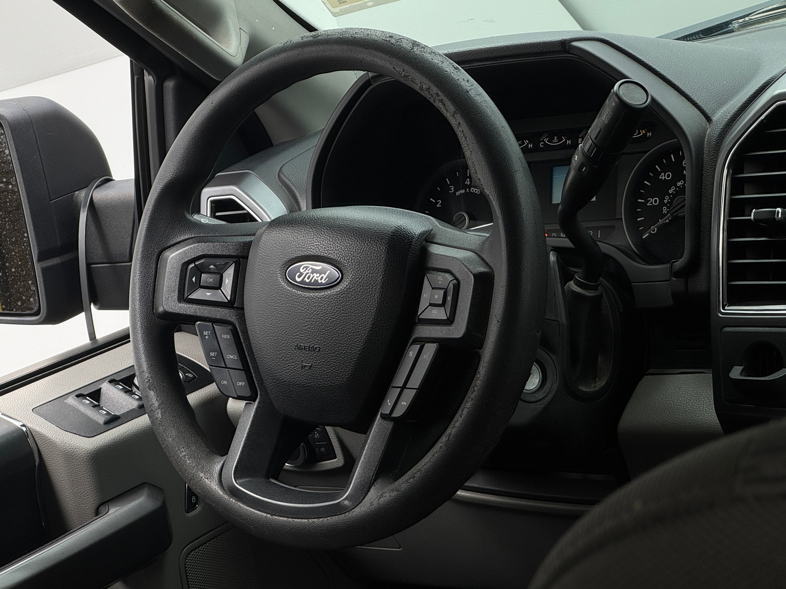 Thumbnail: 2020 Ford Econoline - 5