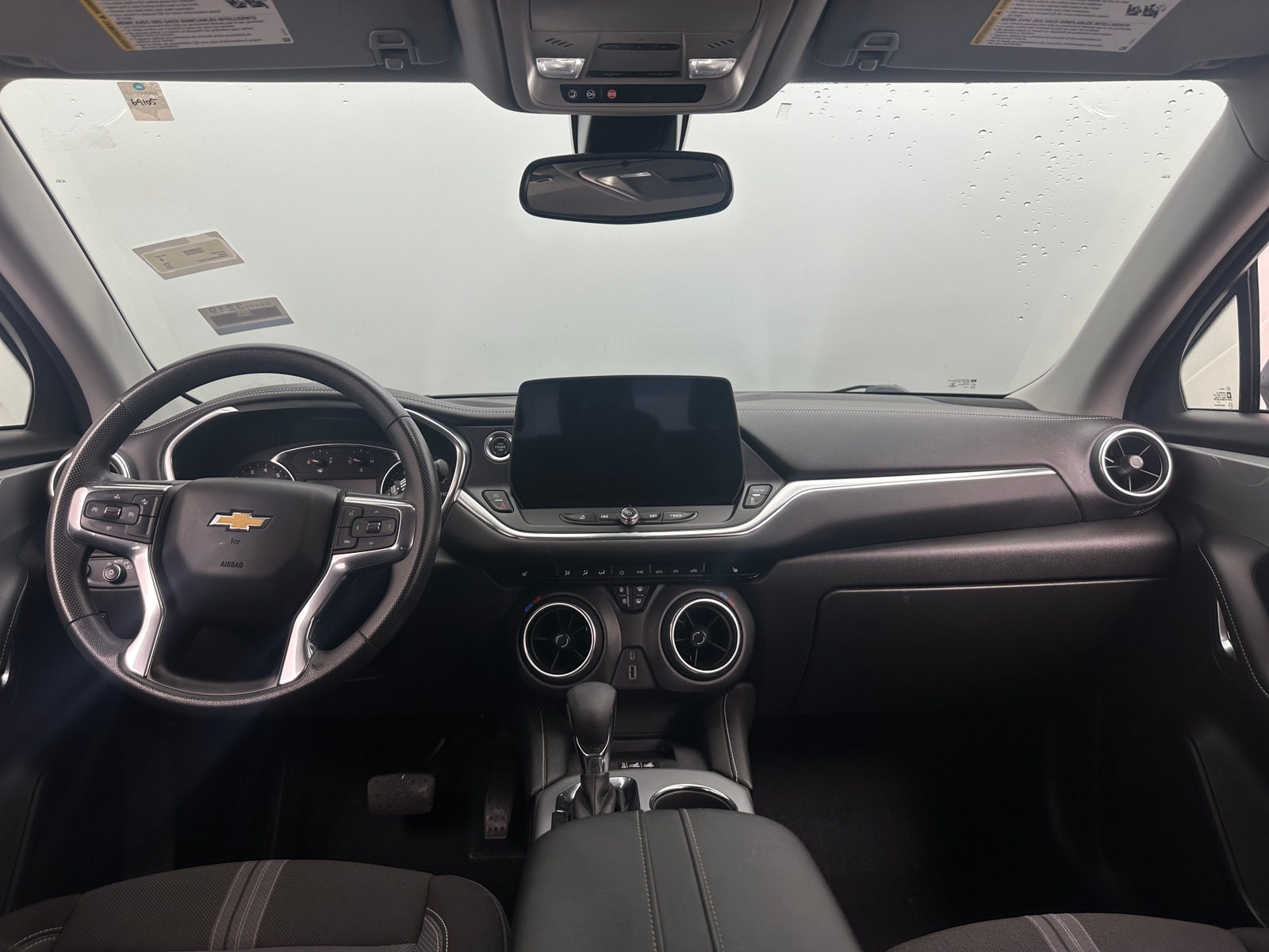 Thumbnail: 2023 Chevrolet Blazer - 3