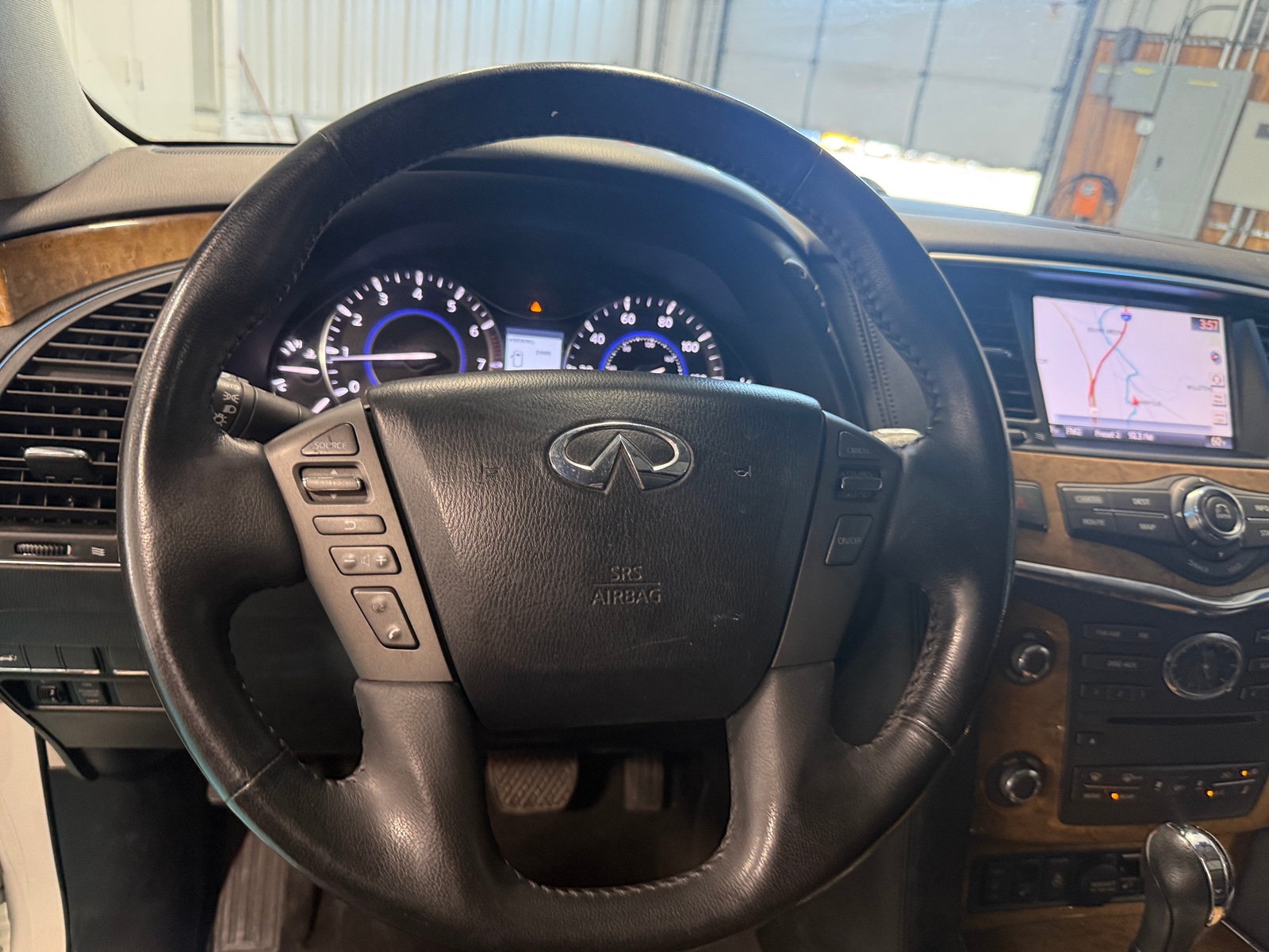 Thumbnail: 2014 INFINITI QX80 - 4