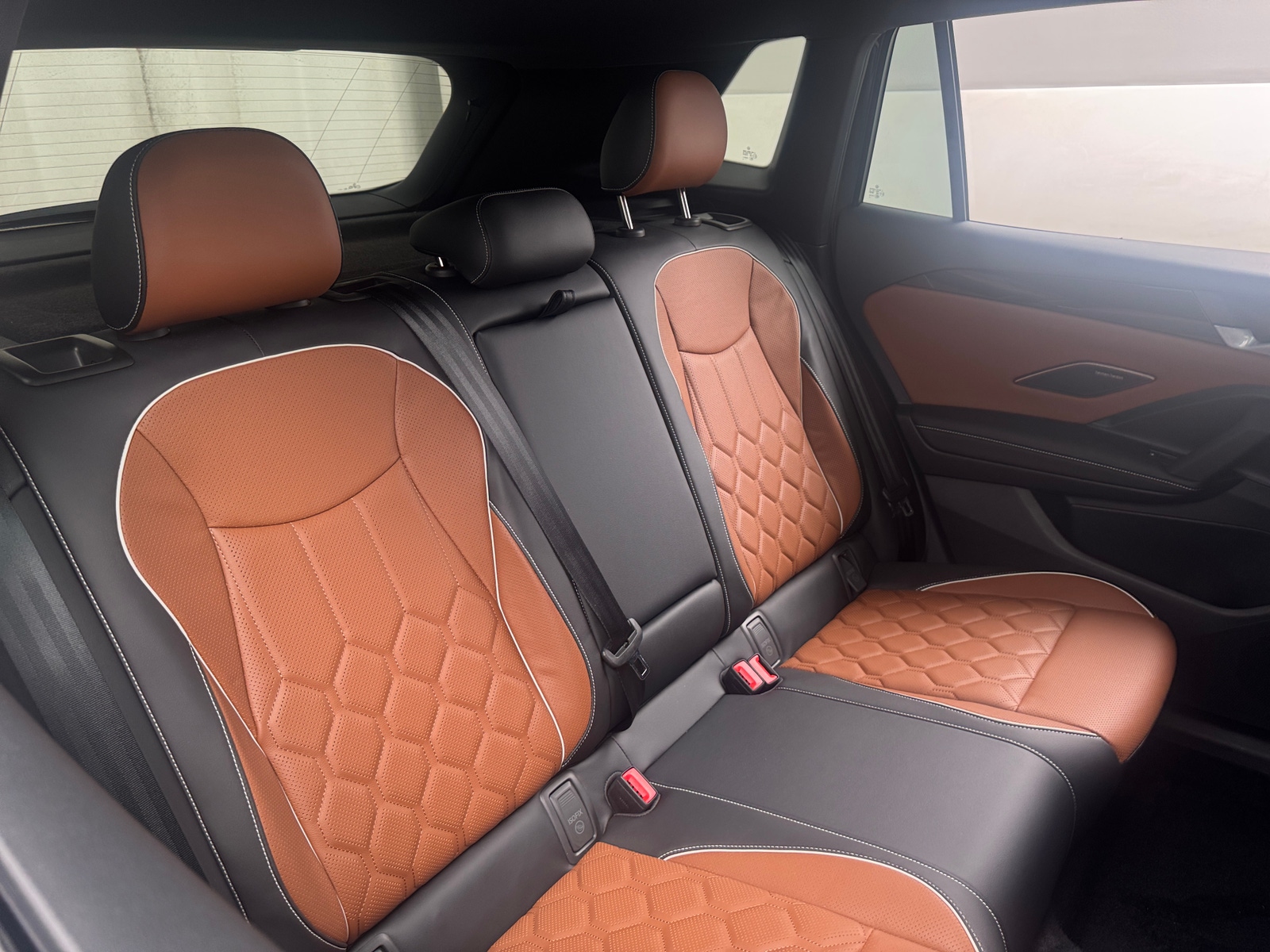 Thumbnail: 2025 Volkswagen Tiguan - 5