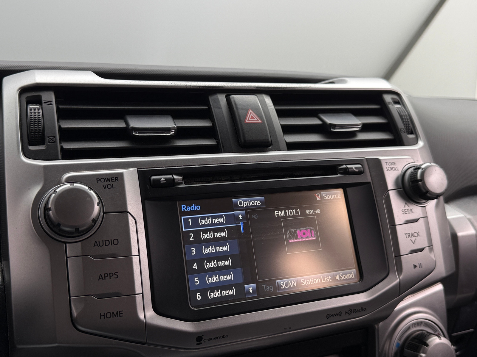 Thumbnail: 2018 Toyota 4Runner - 4