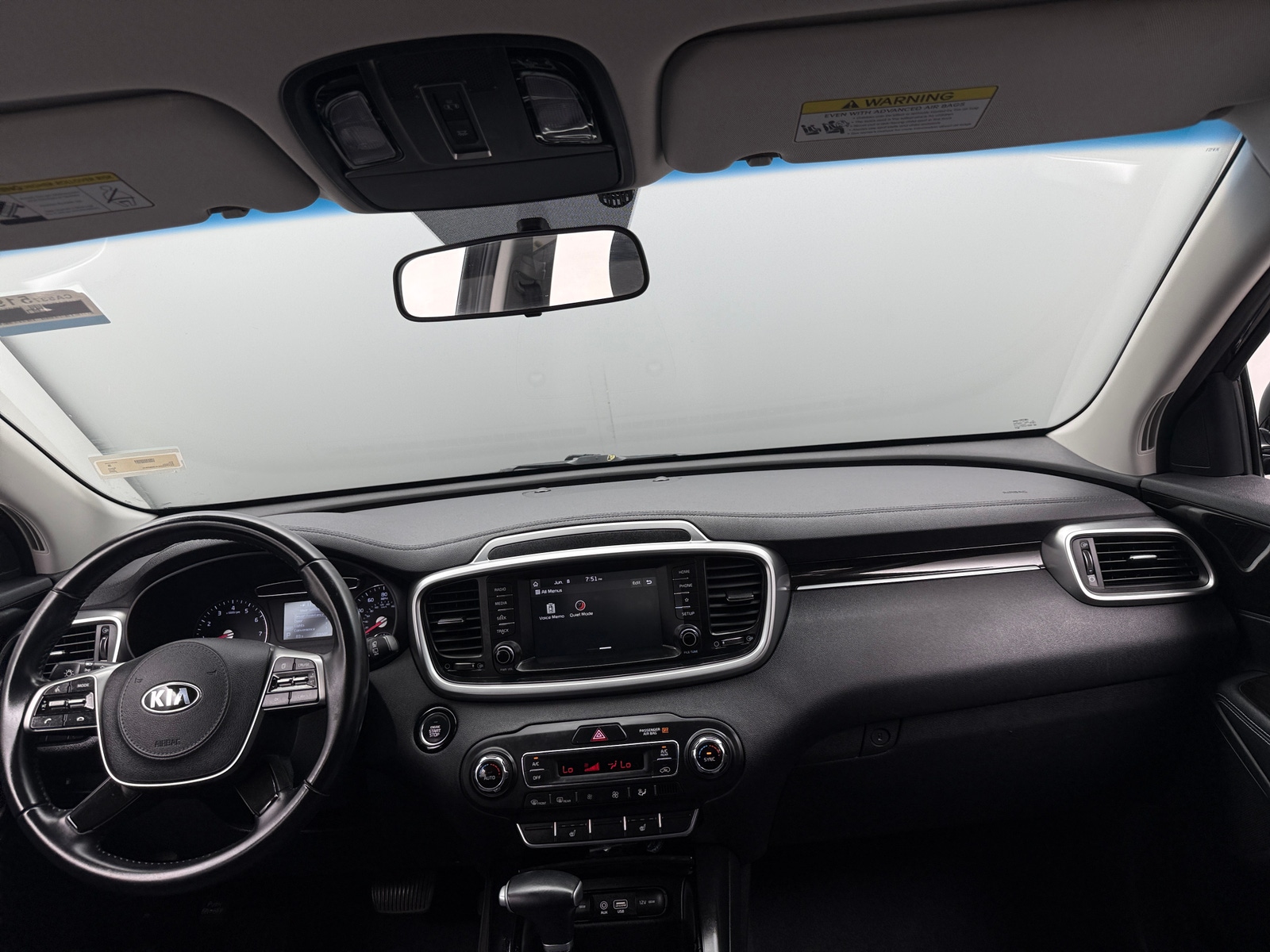 Thumbnail: 2020 Kia Sorento - 3