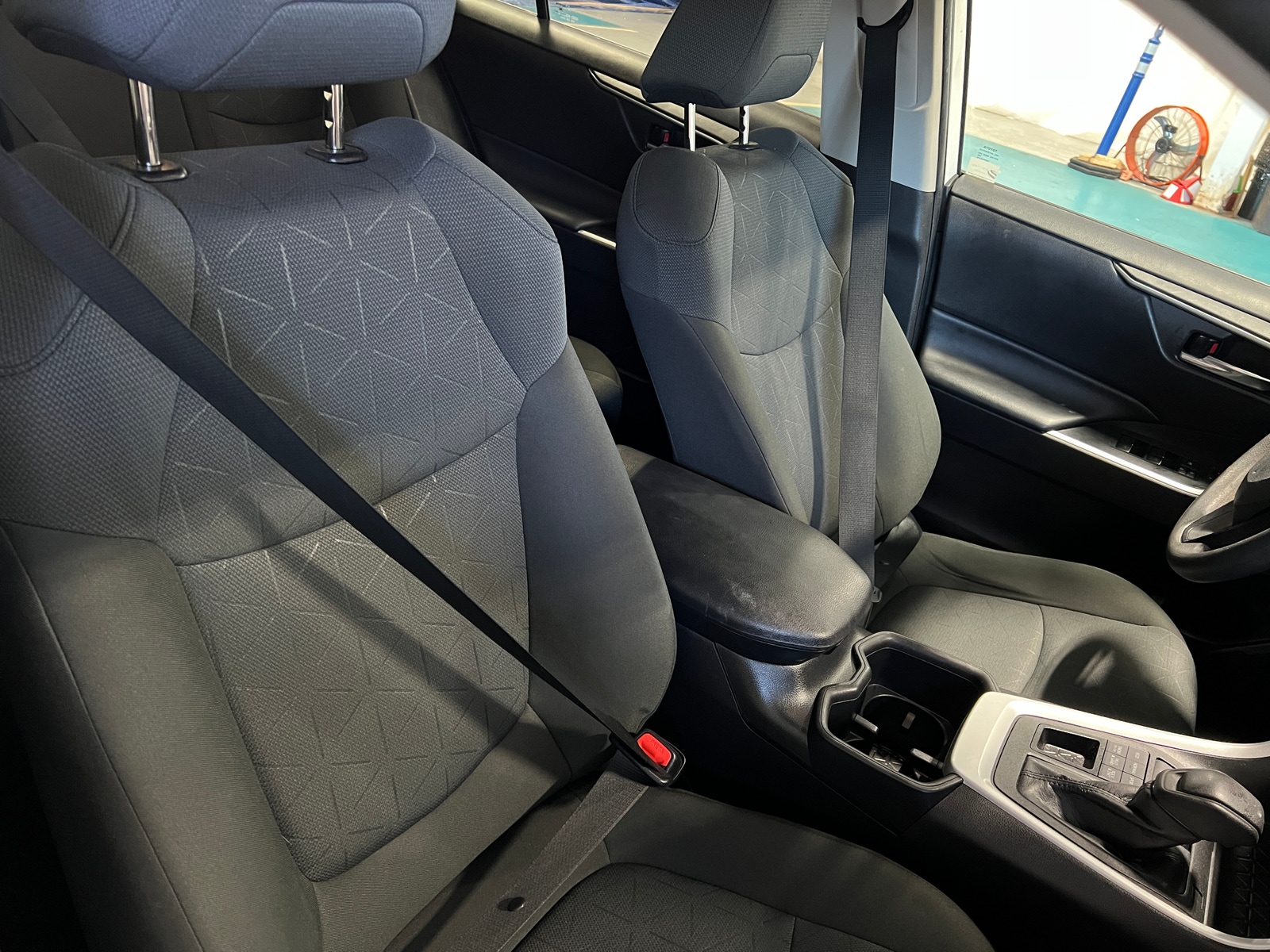 Thumbnail: 2022 Toyota RAV4 - 2